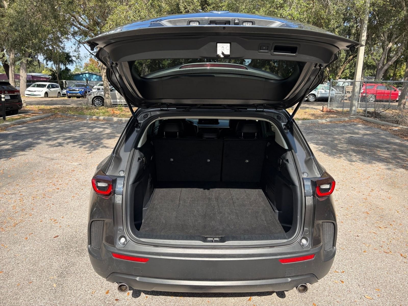 Thumbnail: 2025 Mazda CX-50 - 24