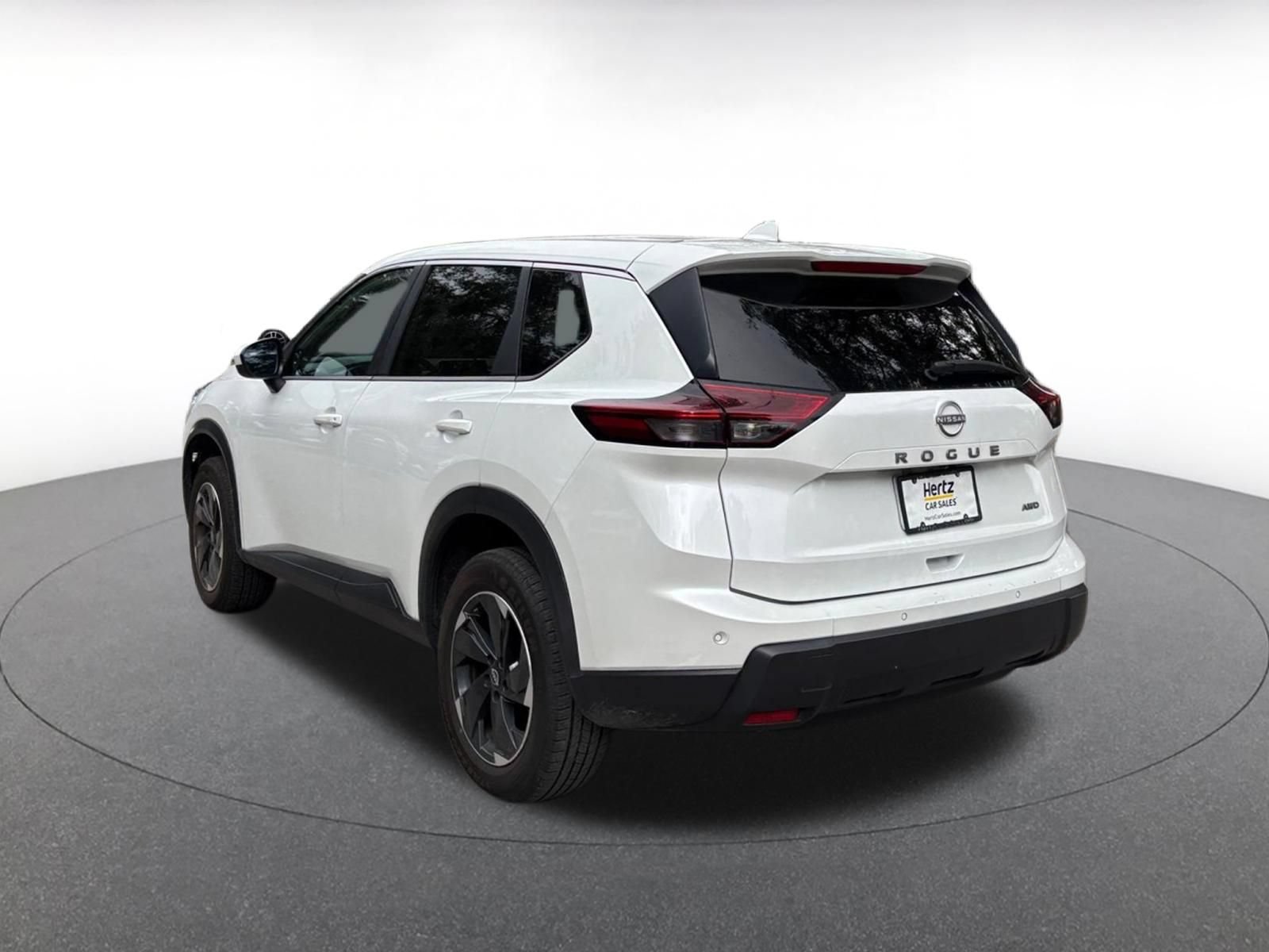 Thumbnail: 2025 Nissan Rogue - 6