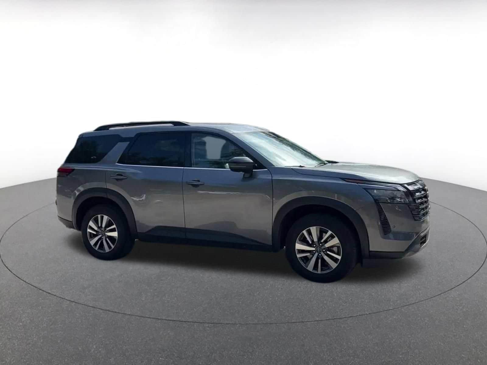 Thumbnail: 2026 Nissan Pathfinder - 2
