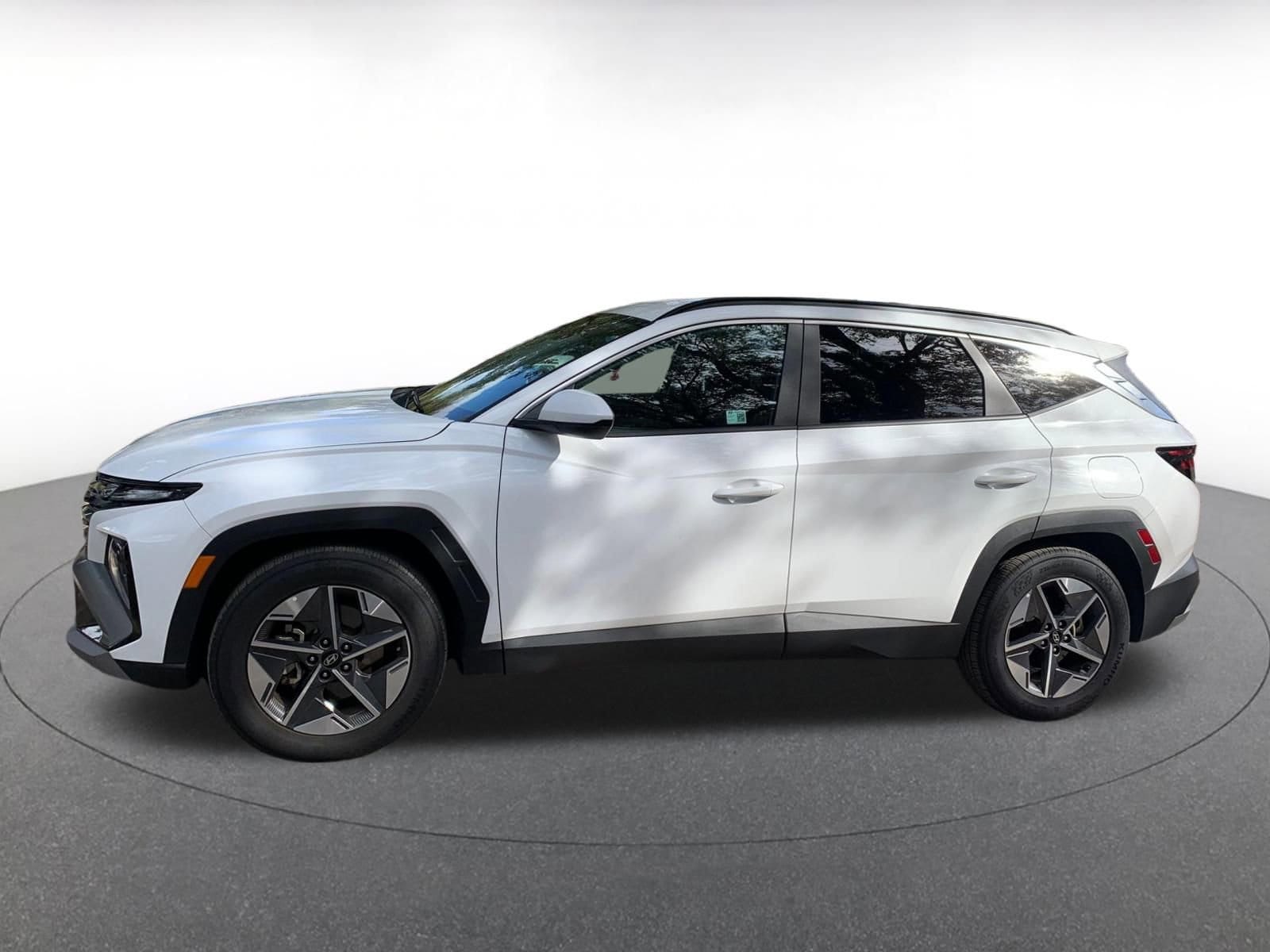 Thumbnail: 2025 Hyundai Tucson - 10