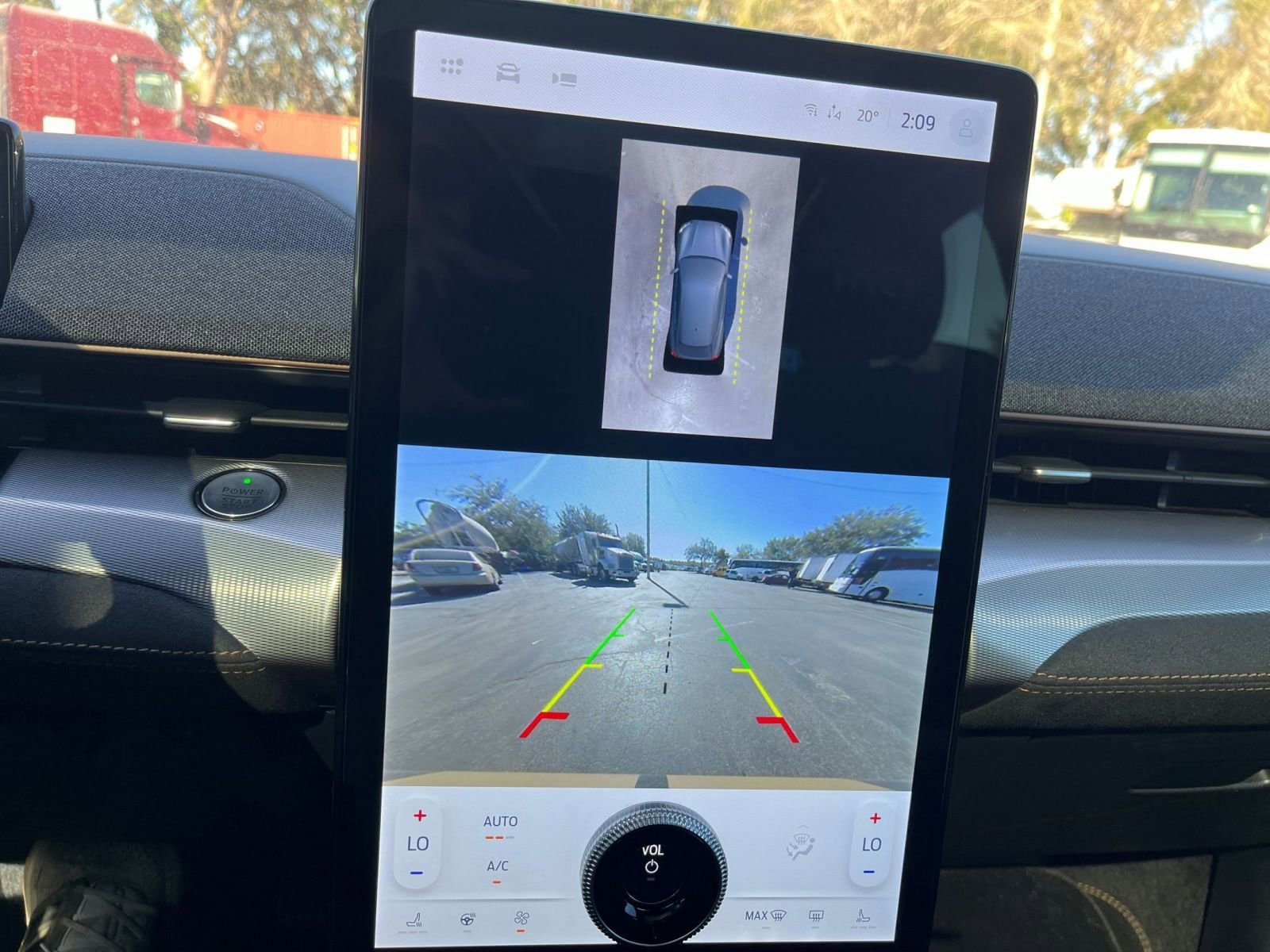 Thumbnail: 2023 Ford Mustang Mach-E - 18