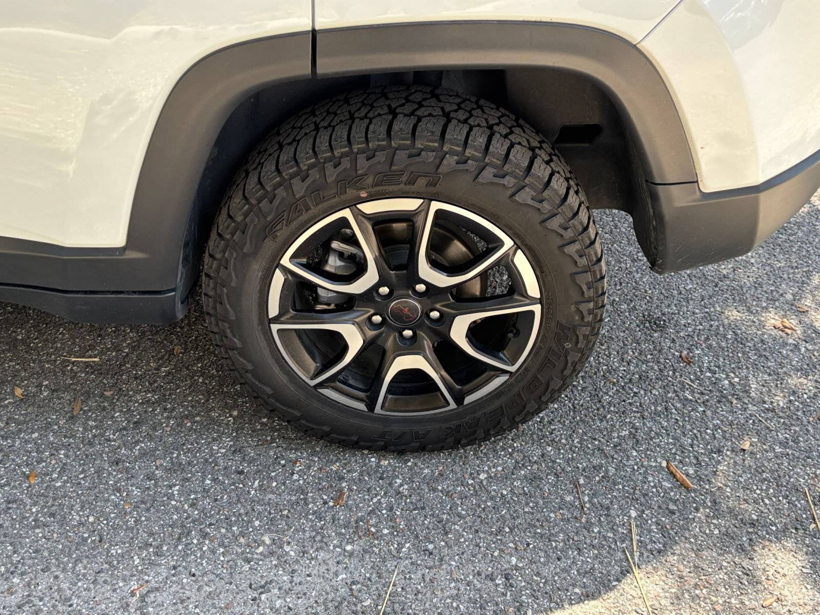 Thumbnail: 2025 Jeep Compass - 23