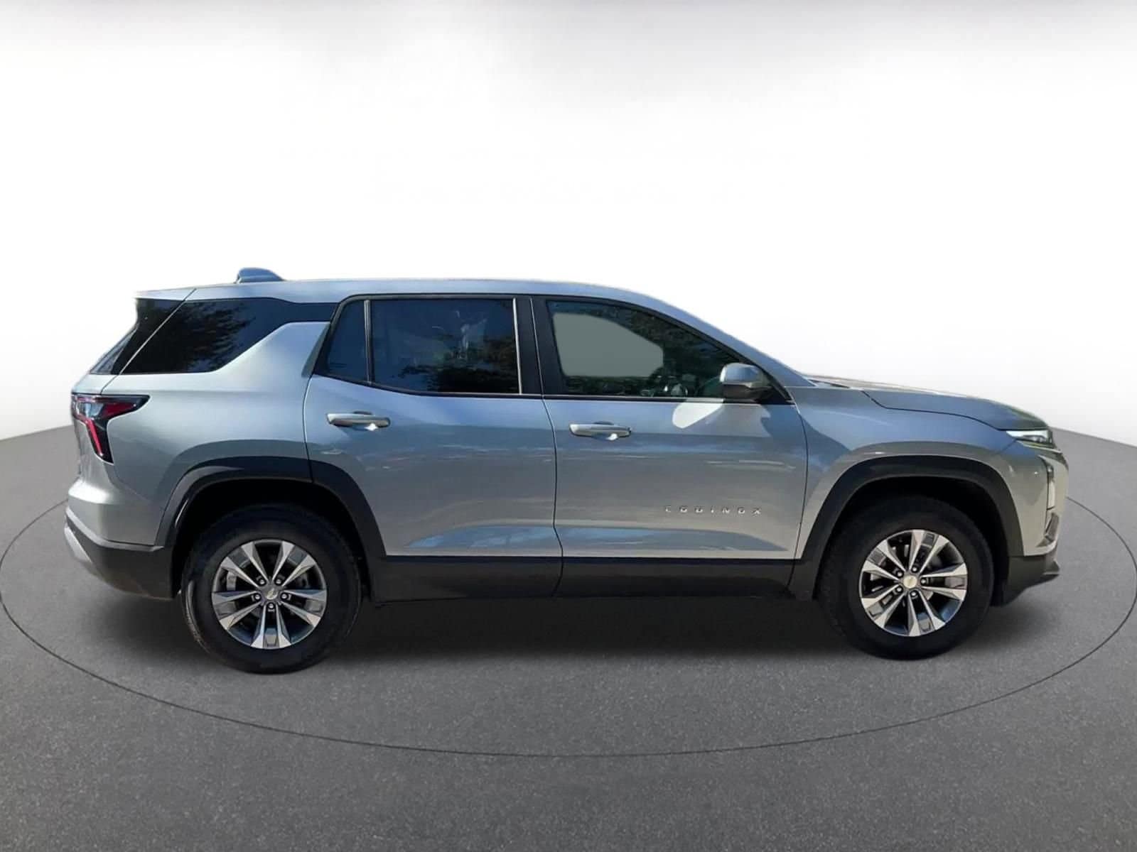 Thumbnail: 2025 Chevrolet Equinox - 16