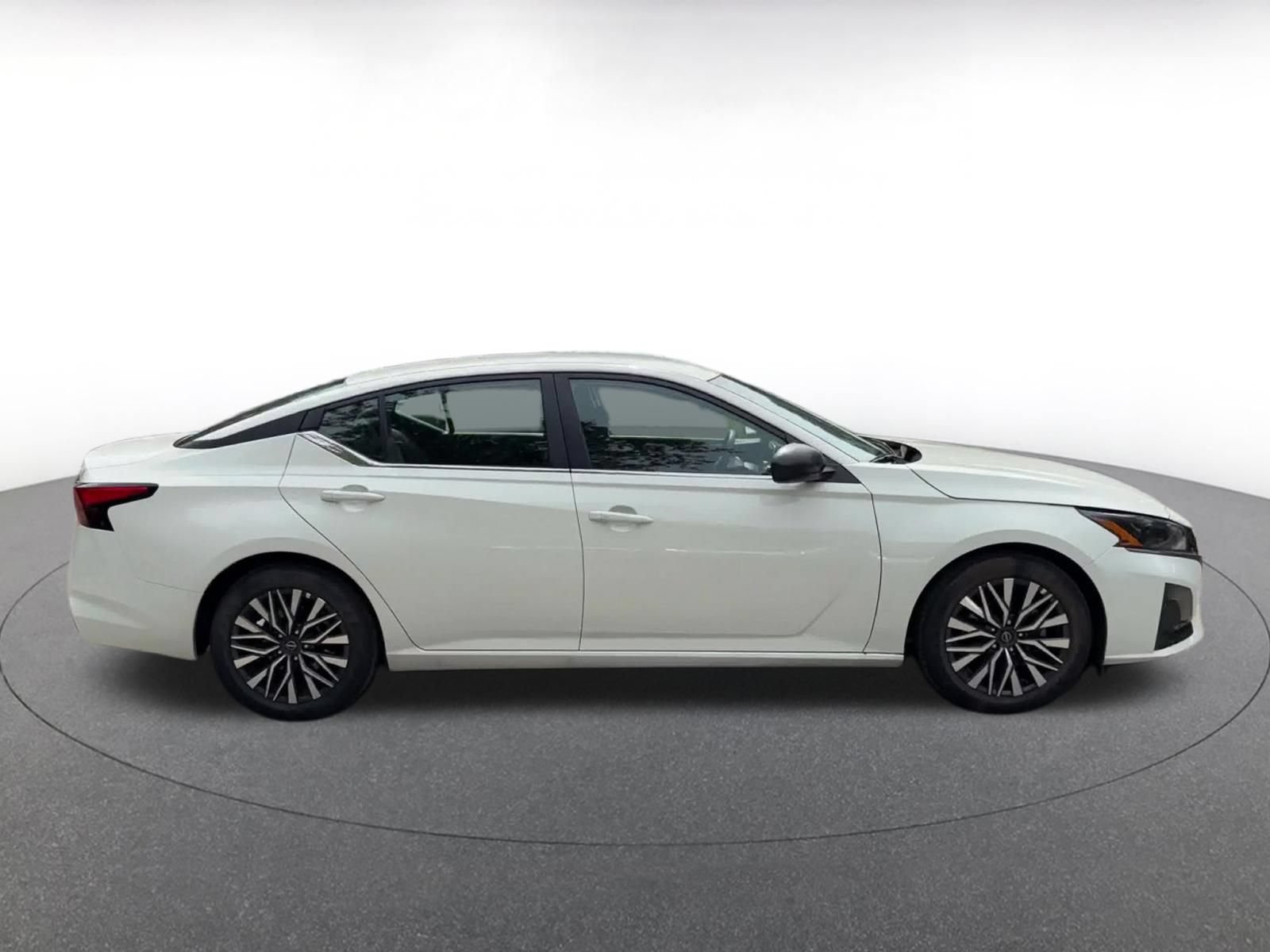 Thumbnail: 2026 Nissan Altima - 15