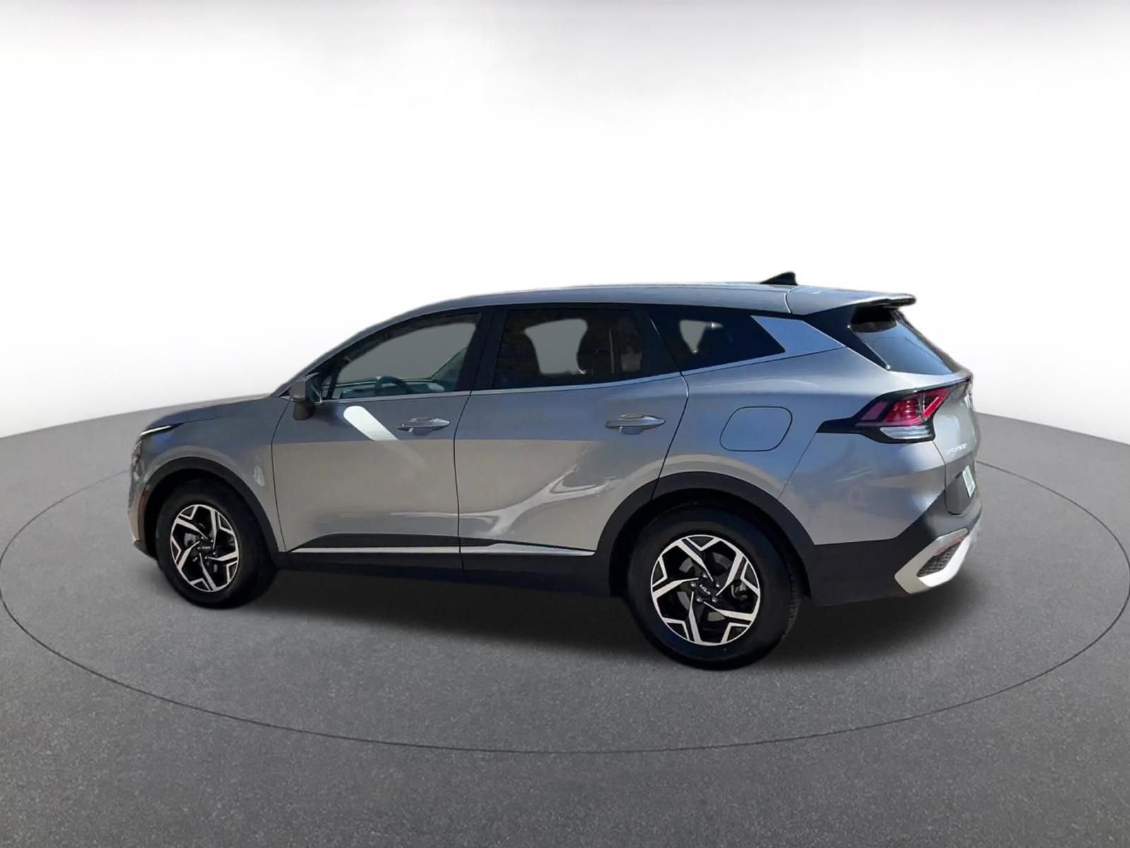 Thumbnail: 2025 Kia Sportage - 10