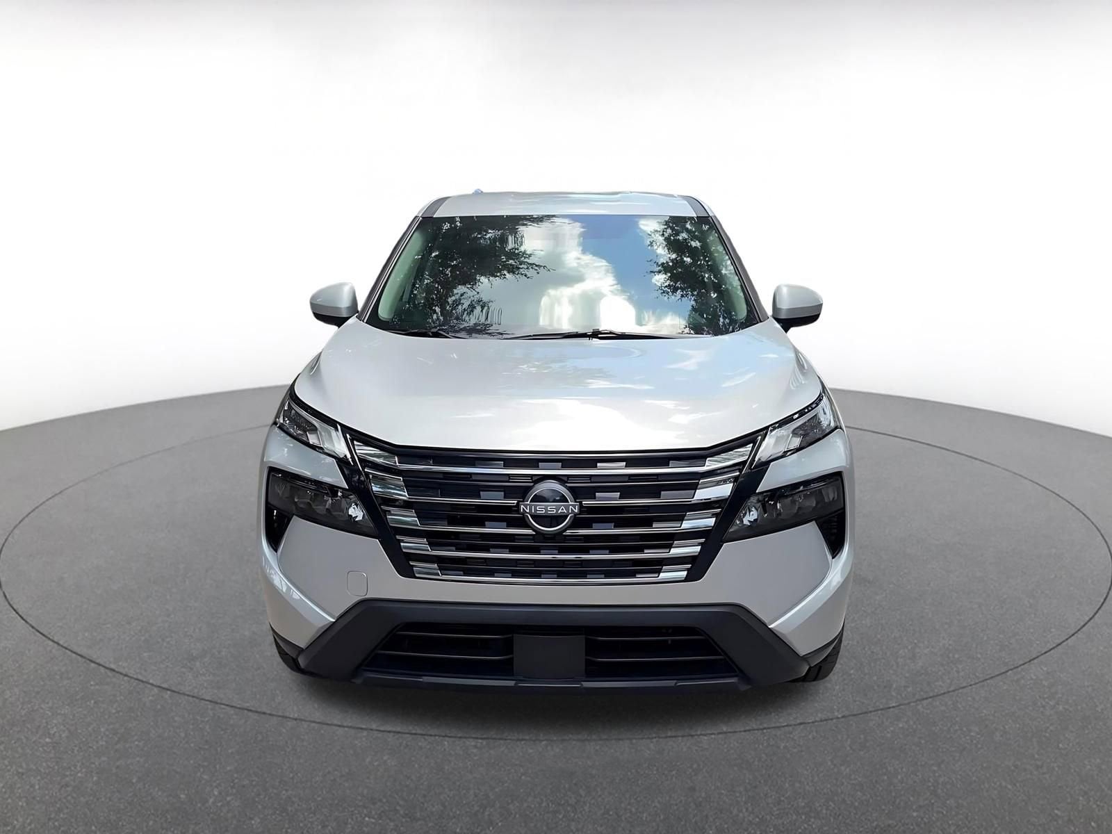 Thumbnail: 2025 Nissan Rogue - 4