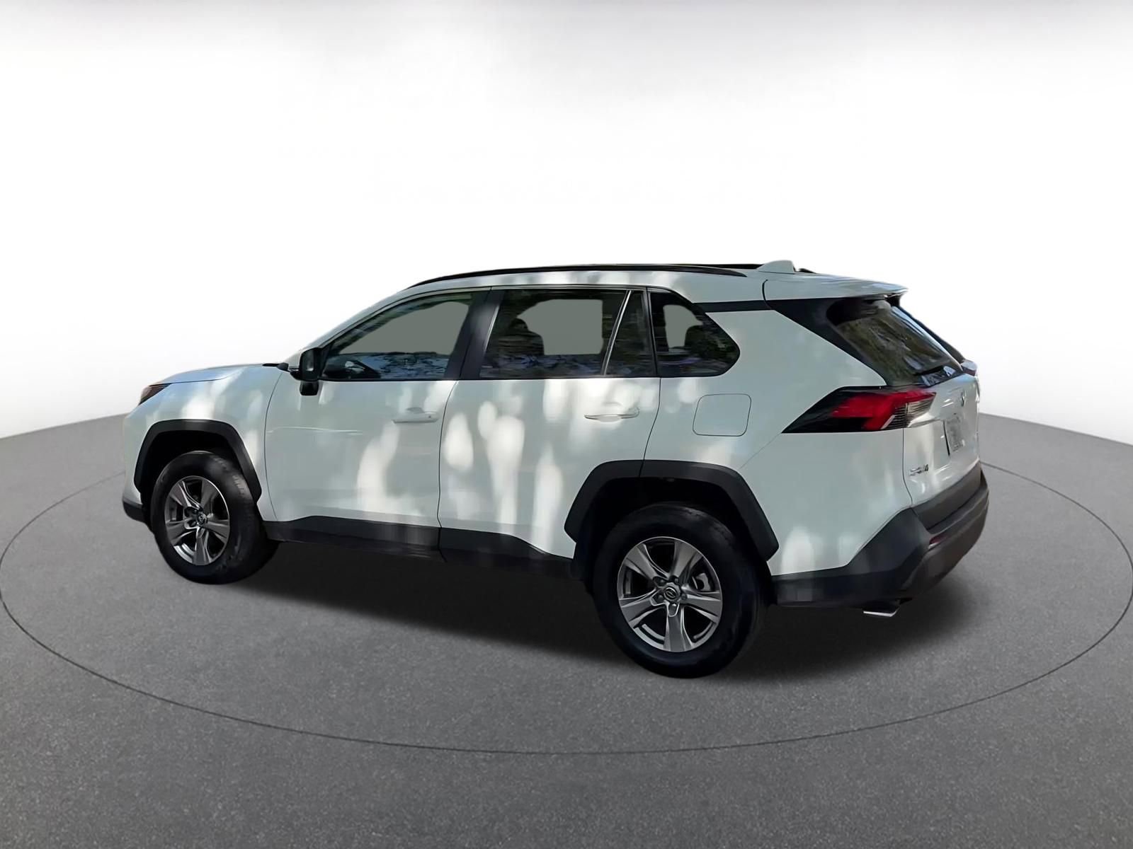 Thumbnail: 2025 Toyota RAV4 - 10