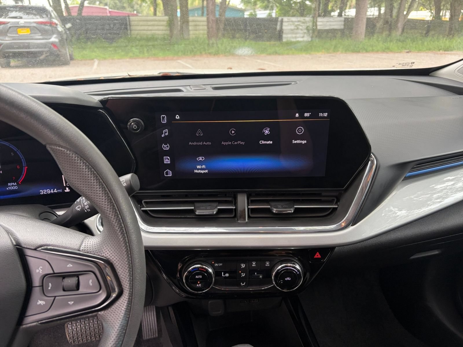 Thumbnail: 2025 Chevrolet Trax - 21