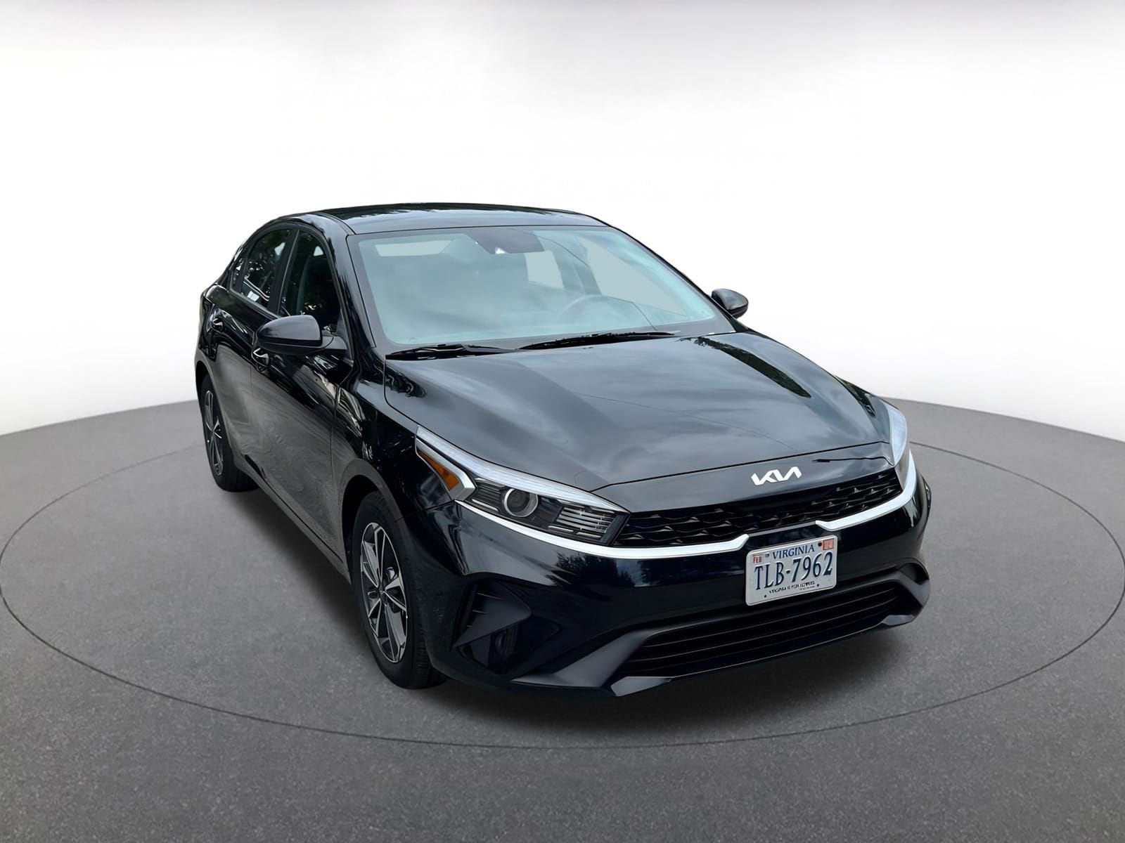 Thumbnail: 2024 Kia Forte - 1