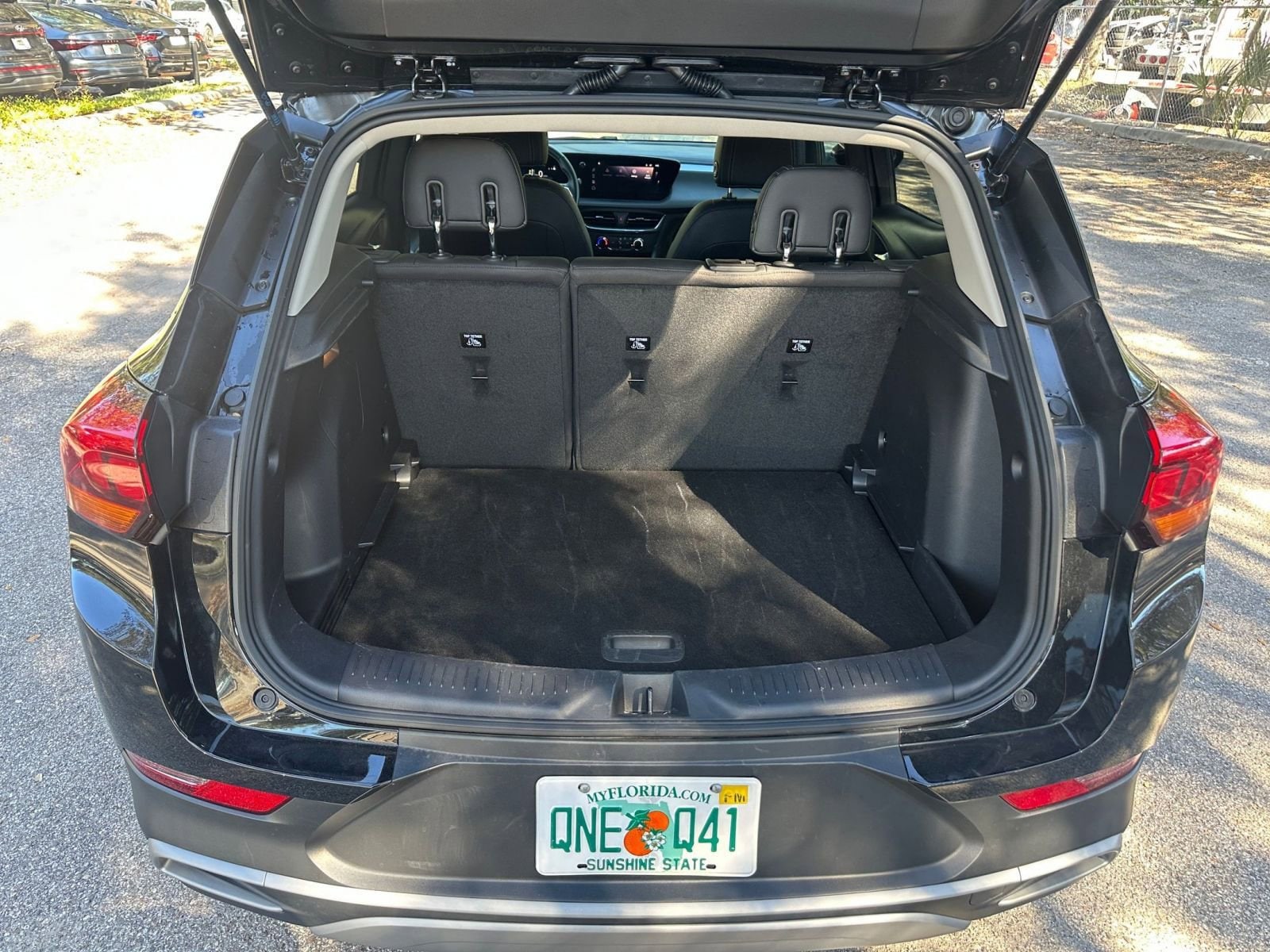 Thumbnail: 2025 Buick Encore GX - 24