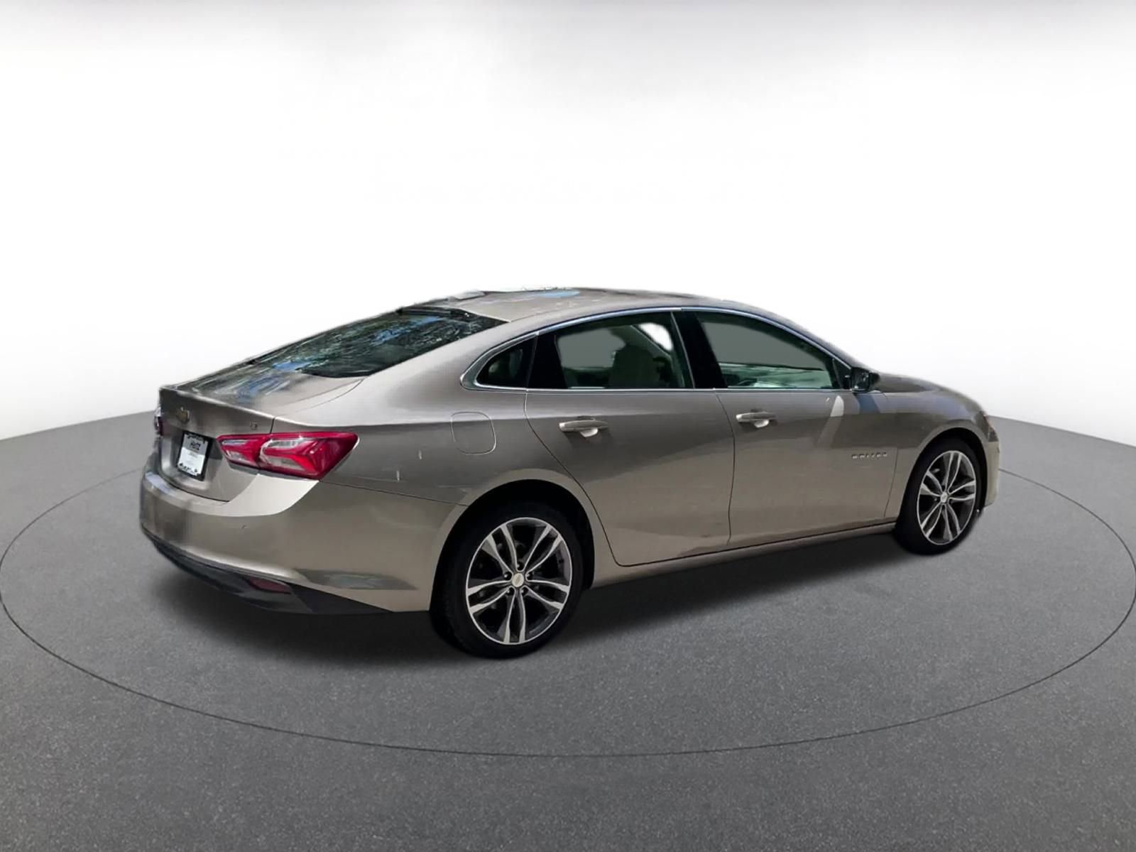 Thumbnail: 2024 Chevrolet Malibu - 15