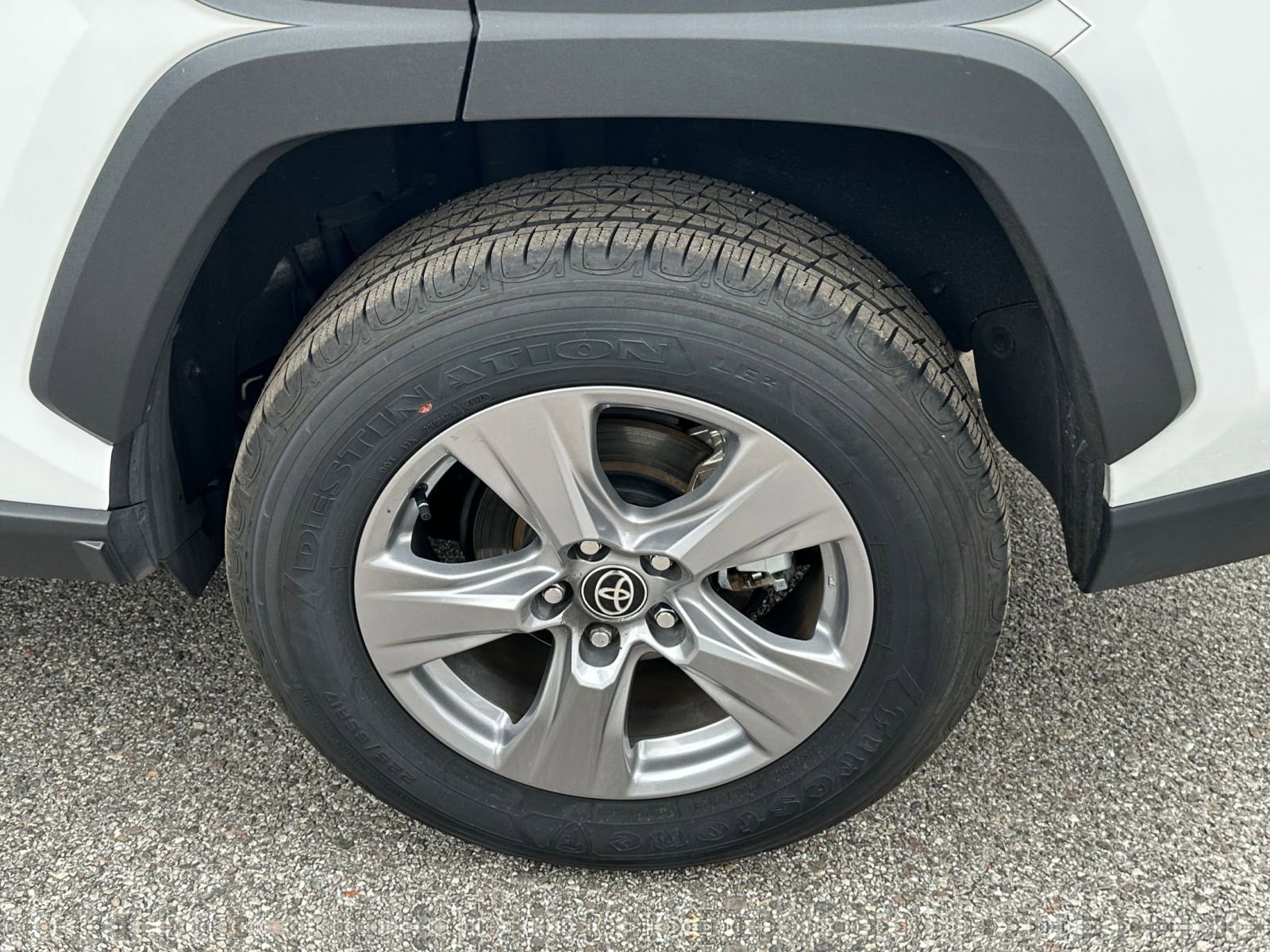 Thumbnail: 2025 Toyota RAV4 - 23