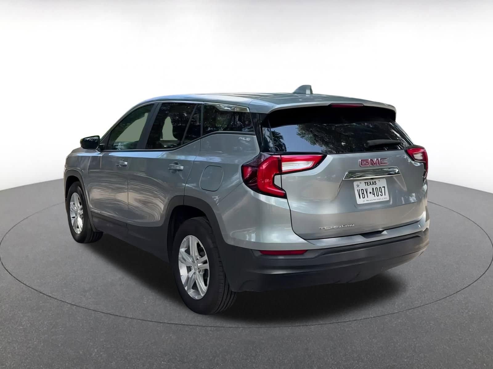 Thumbnail: 2024 GMC Terrain - 11