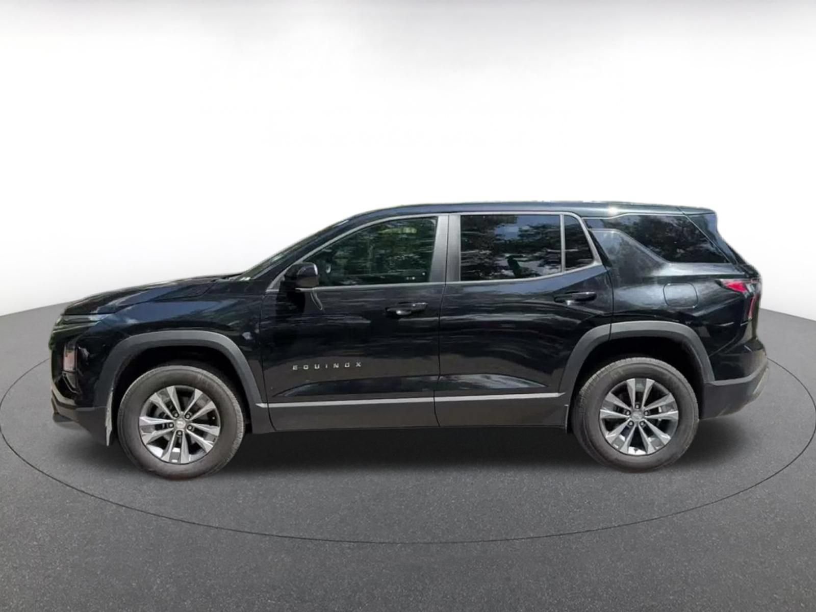 Thumbnail: 2025 Chevrolet Equinox - 9