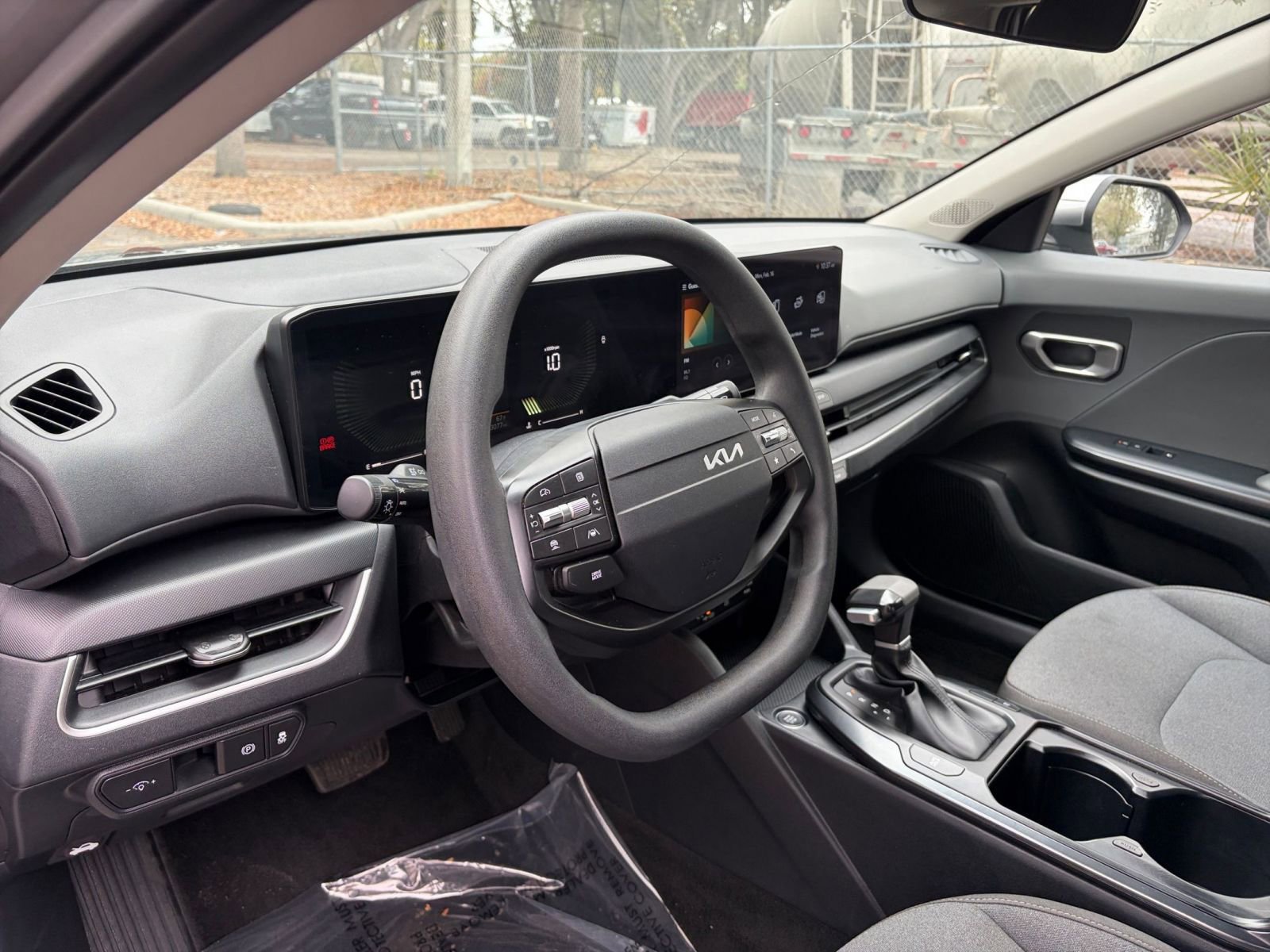 Thumbnail: 2025 Kia K4 - 30