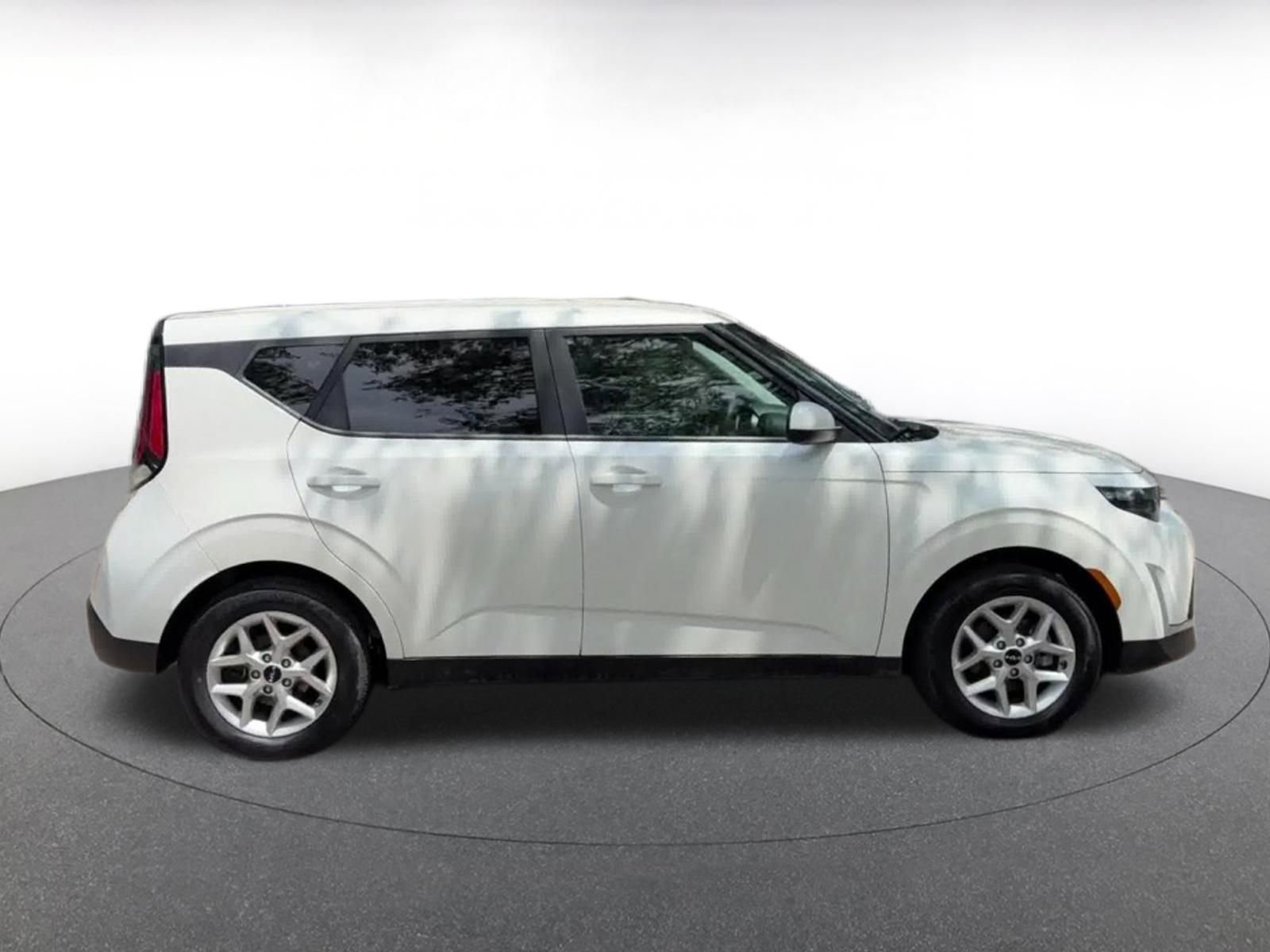 Thumbnail: 2025 Kia Soul - 16