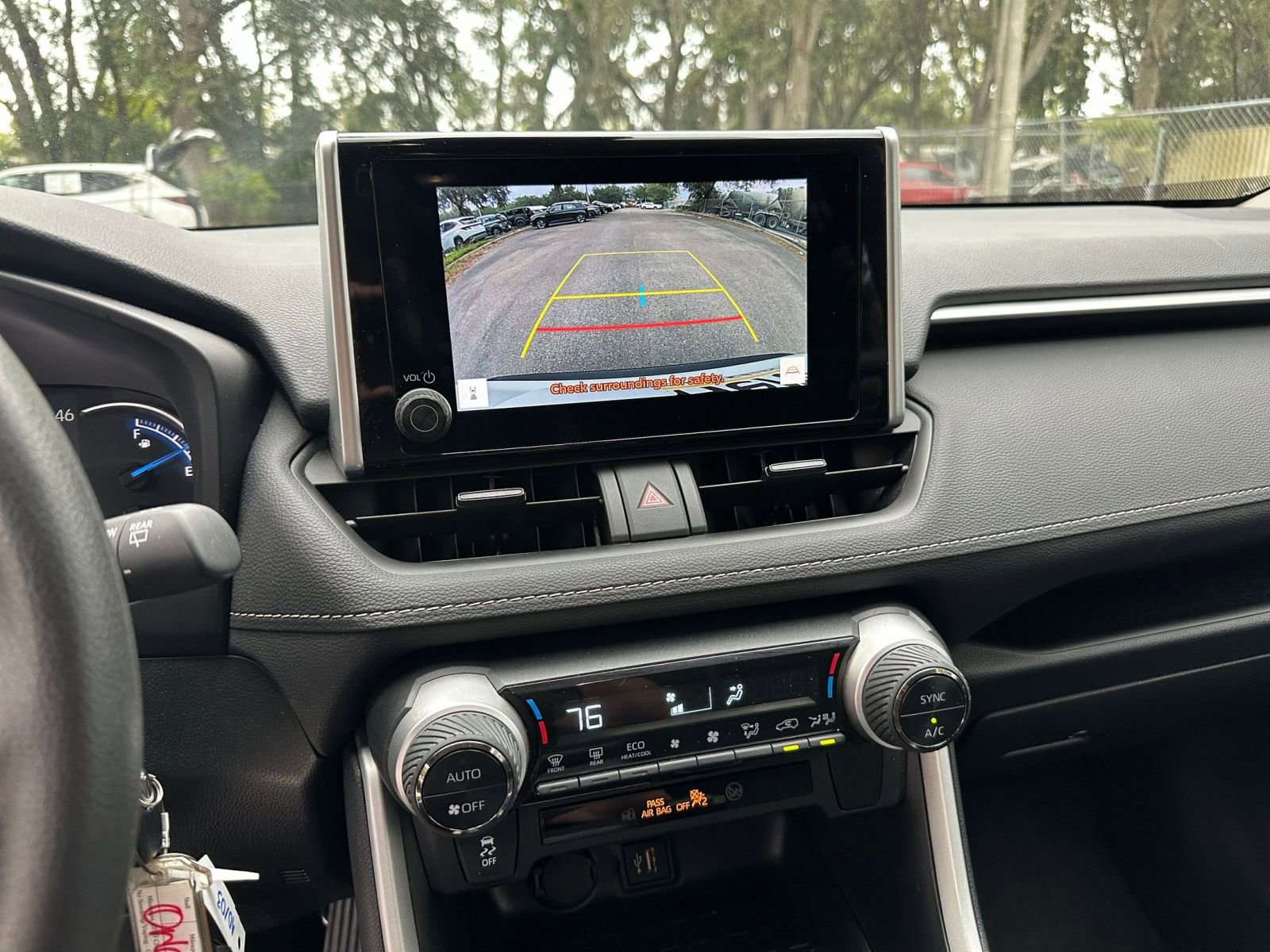 Thumbnail: 2025 Toyota RAV4 - 17