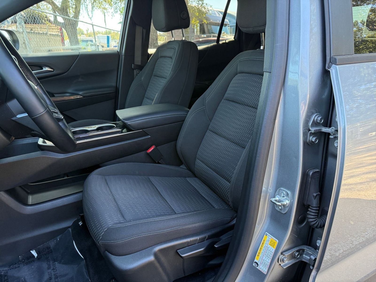 Thumbnail: 2025 Chevrolet Equinox - 30