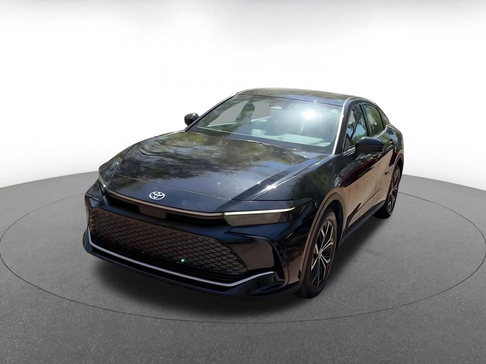 Thumbnail: 2025 Toyota Crown - 8