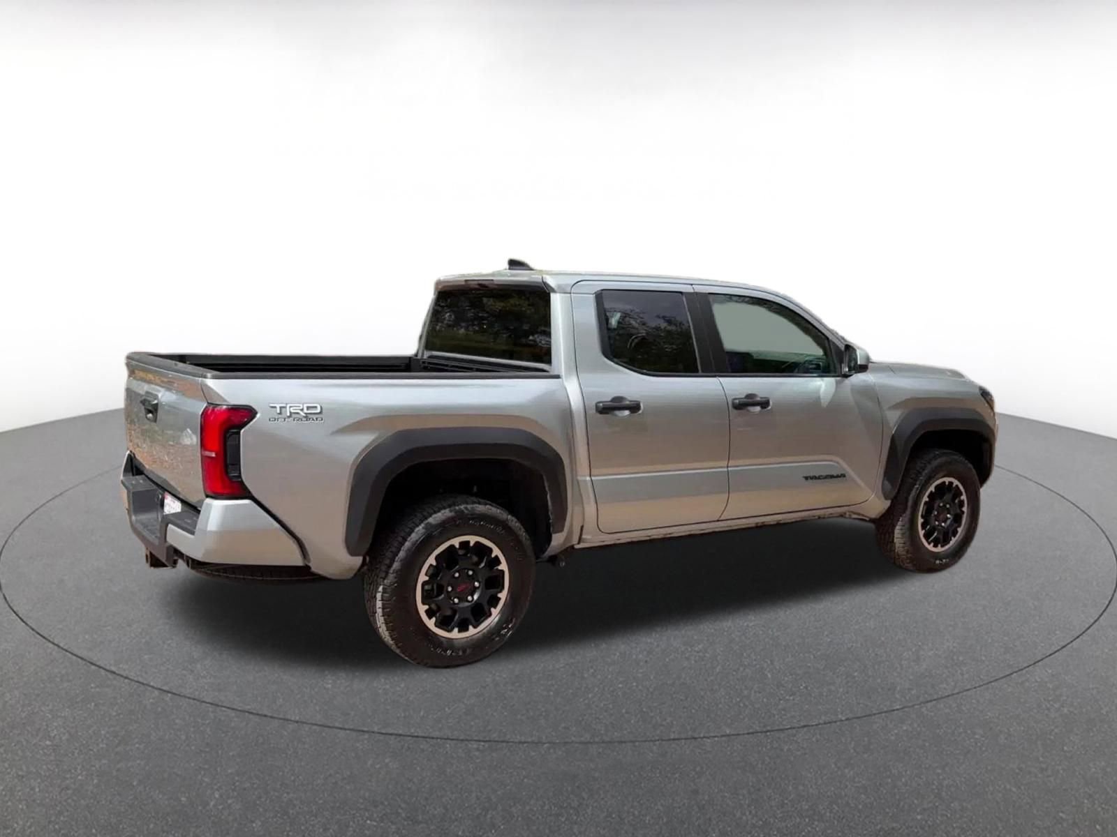 Thumbnail: 2025 Toyota Tacoma - 15