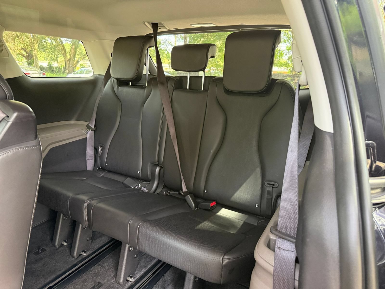 Thumbnail: 2026 Kia Carnival - 30
