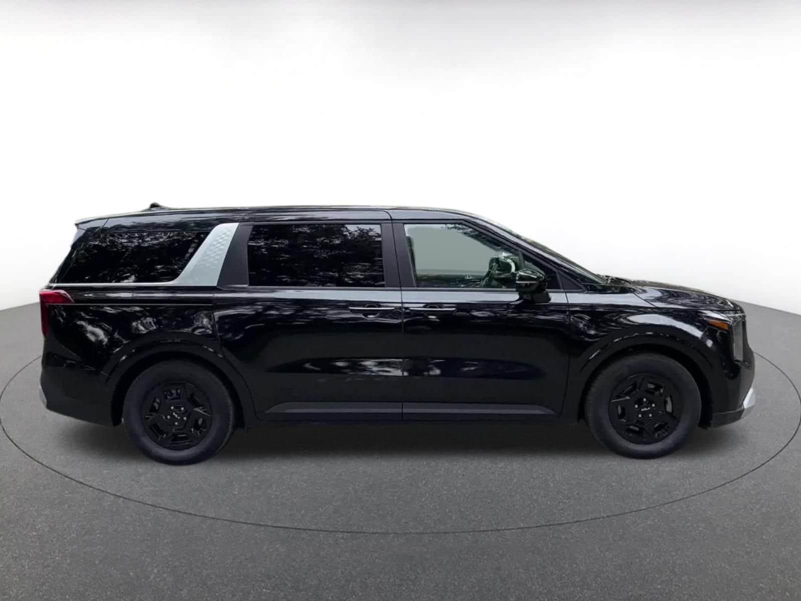 Thumbnail: 2026 Kia Carnival - 16