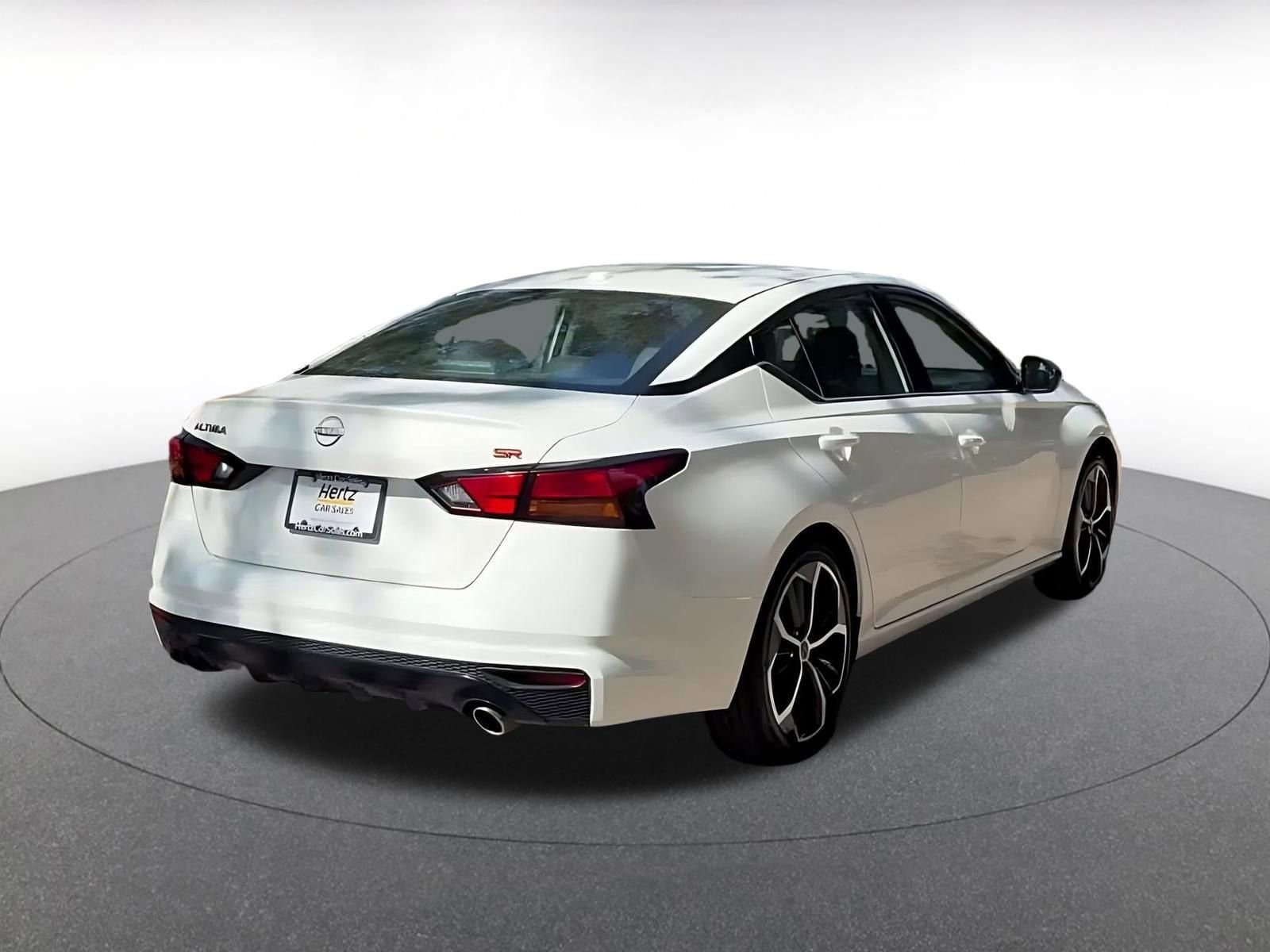 Thumbnail: 2025 Nissan Altima - 14