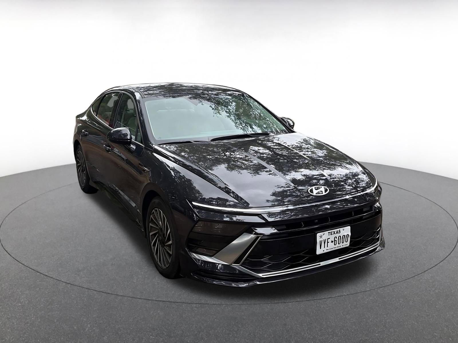 Thumbnail: 2025 Hyundai Sonata - 1