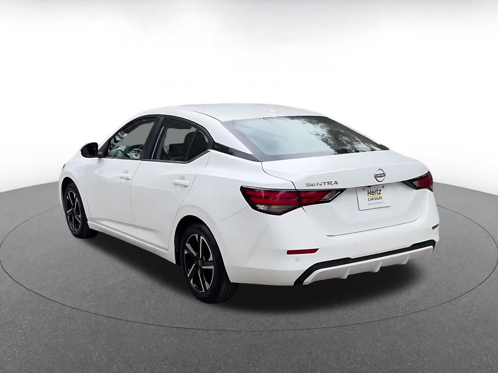 Thumbnail: 2025 Nissan Sentra - 11