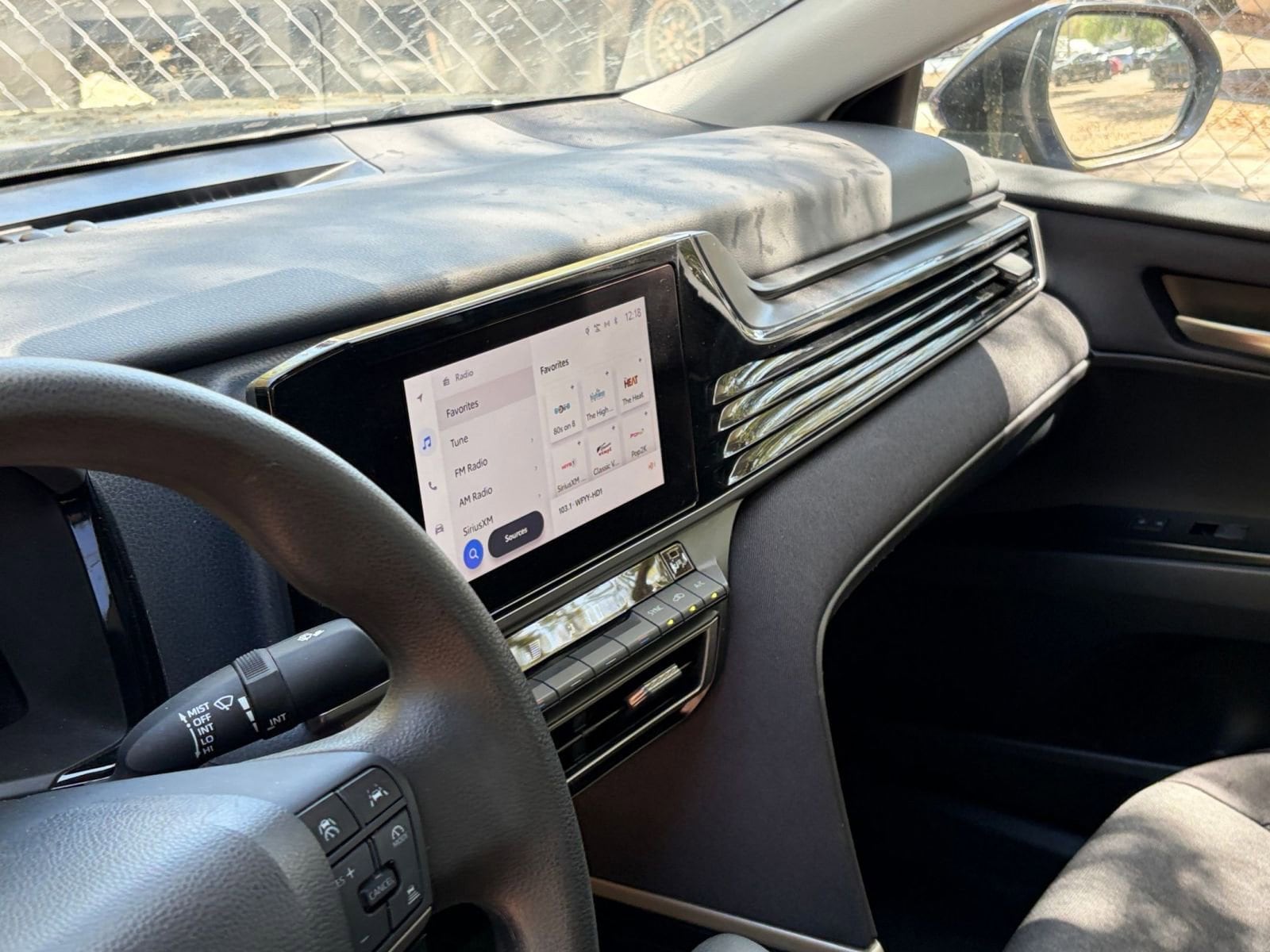 Thumbnail: 2025 Toyota Camry - 31