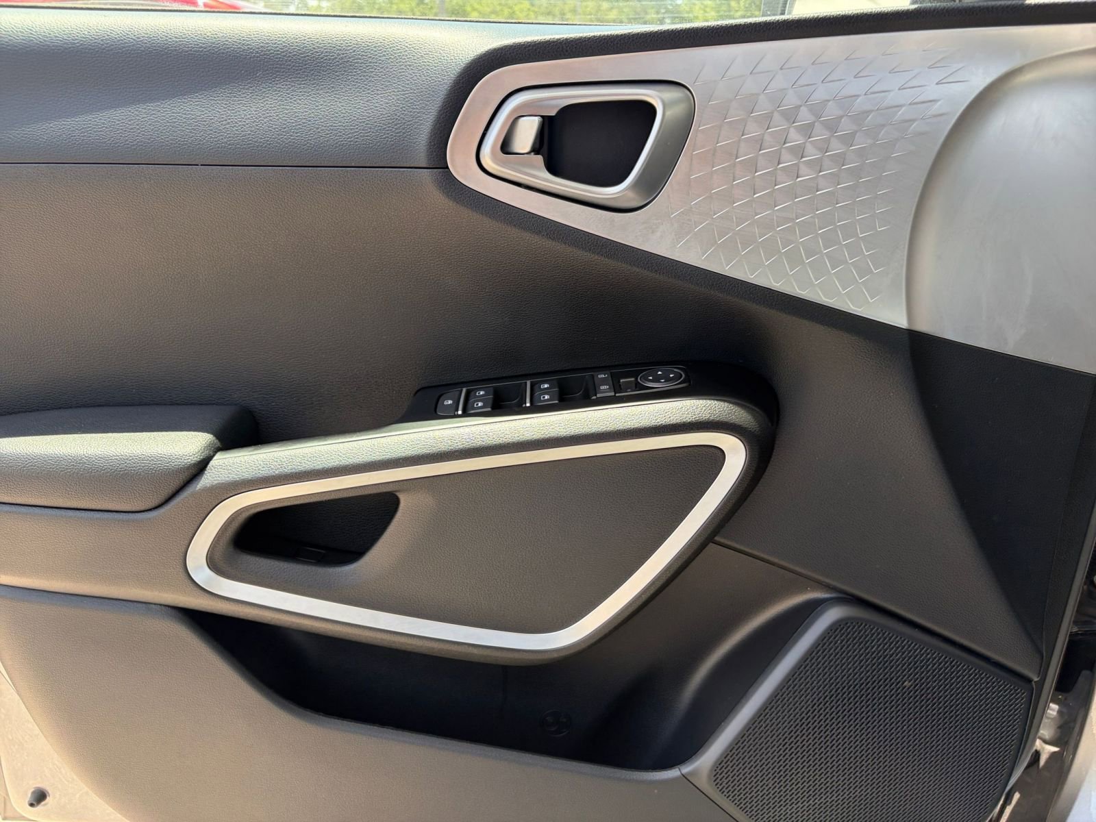 Thumbnail: 2025 Kia Soul - 18