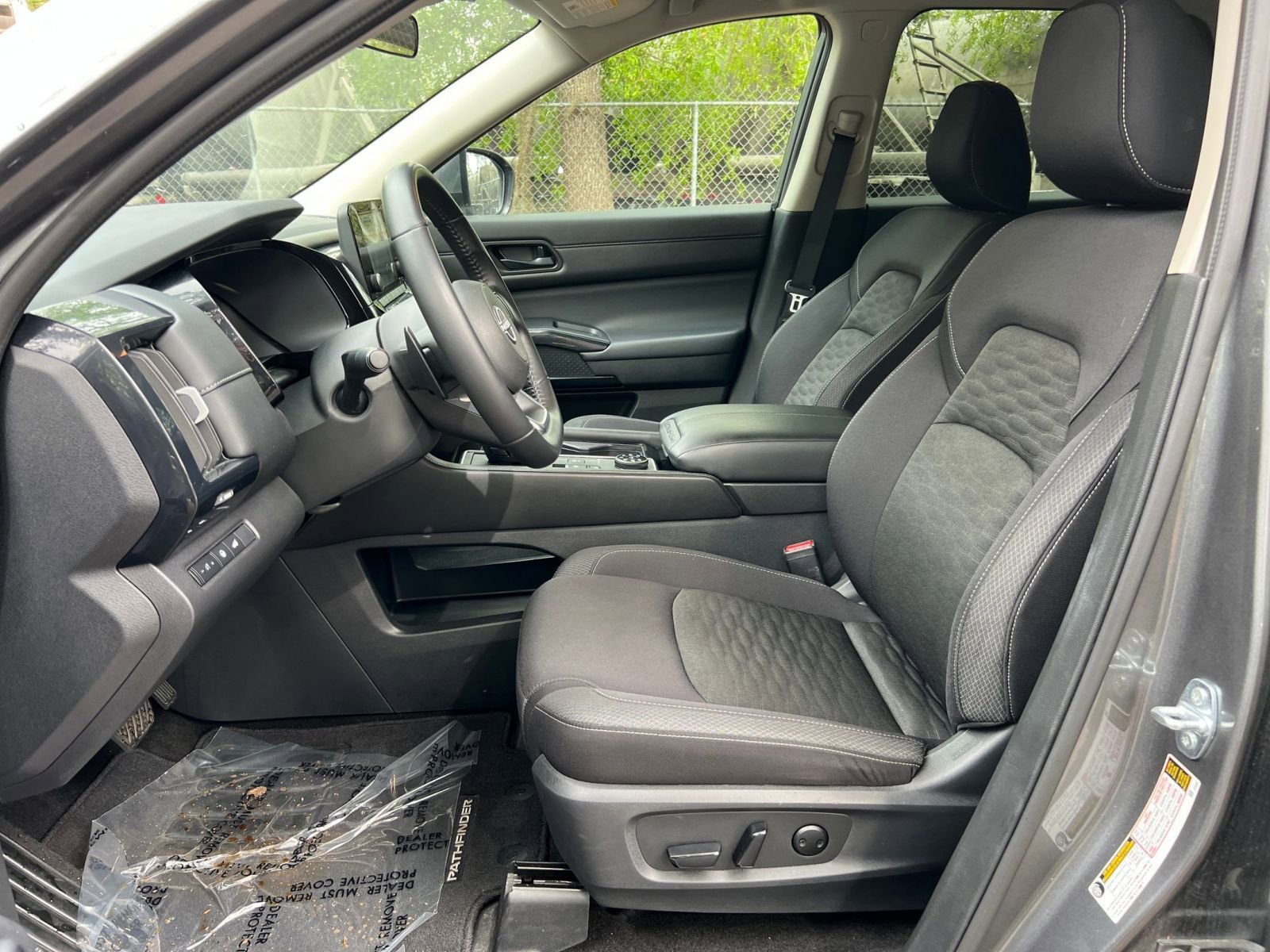 Thumbnail: 2025 Nissan Pathfinder - 30