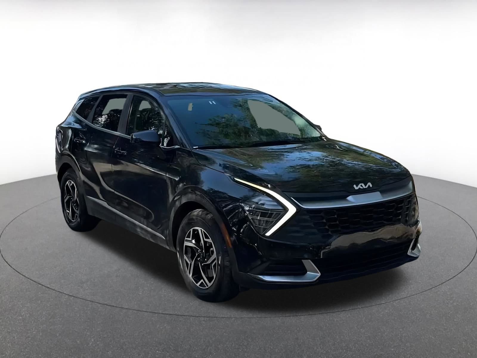 Thumbnail: 2024 Kia Sportage - 3