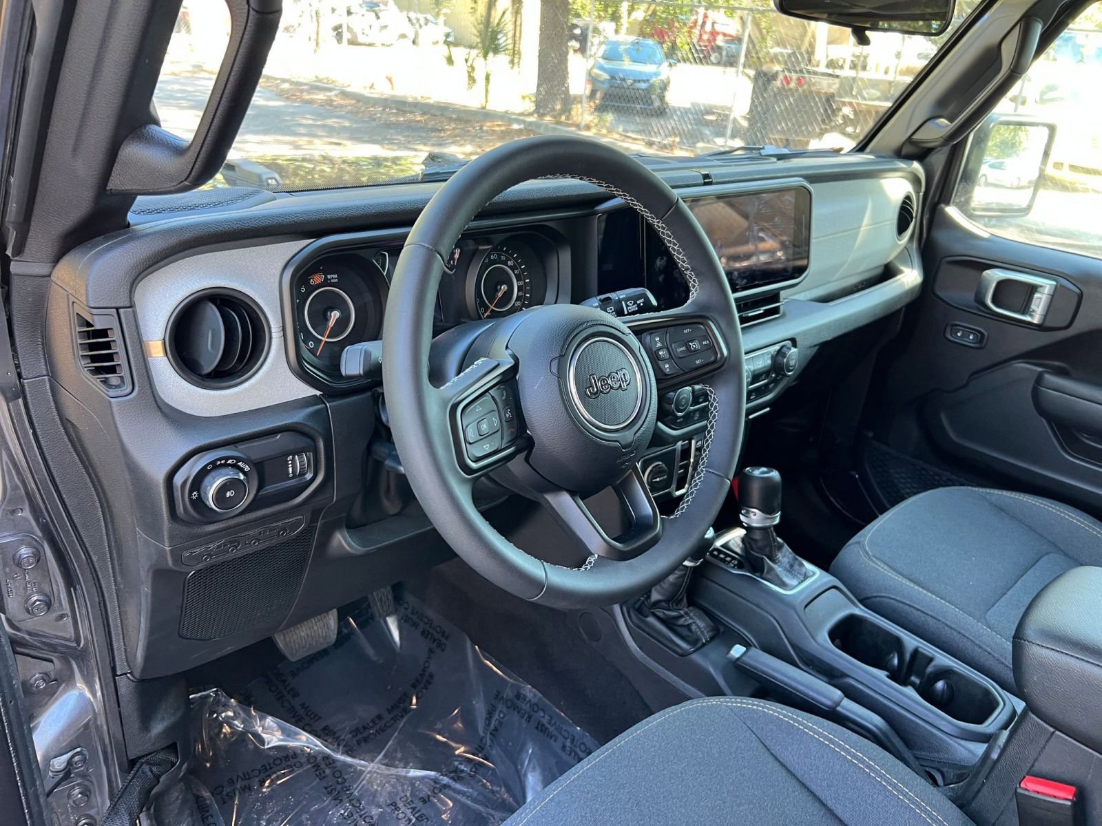 Thumbnail: 2025 Jeep Wrangler - 28