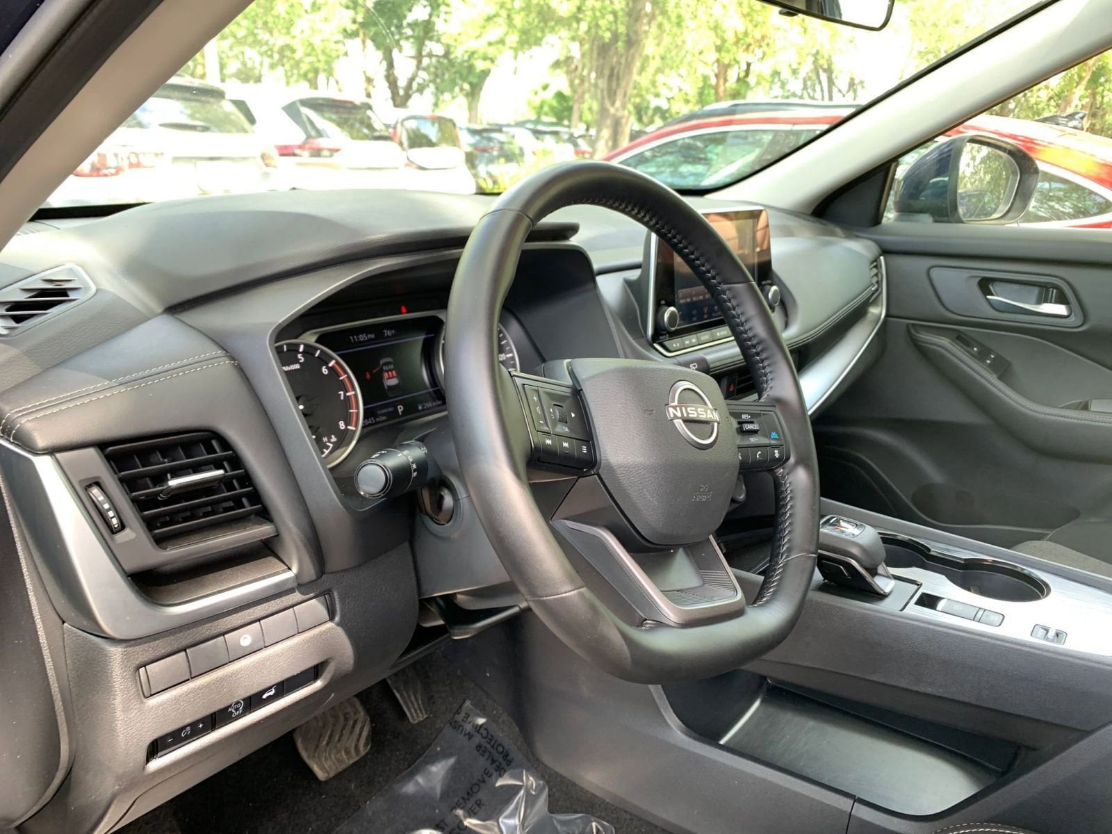 Thumbnail: 2025 Nissan Rogue - 34