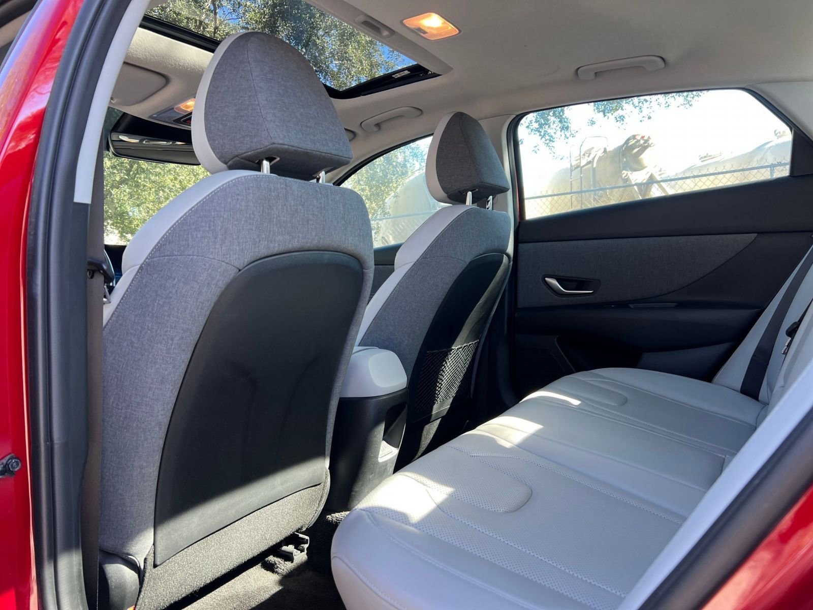 Thumbnail: 2025 Hyundai Elantra - 21