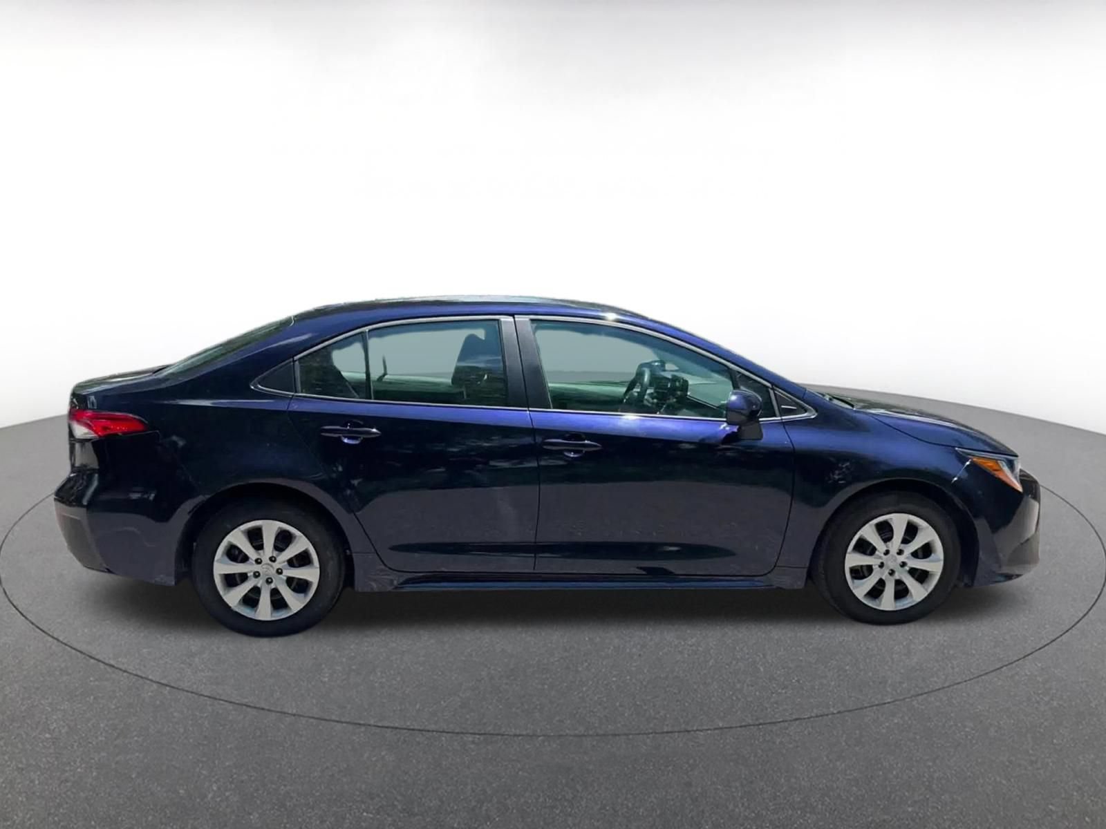 Thumbnail: 2025 Toyota Corolla - 16