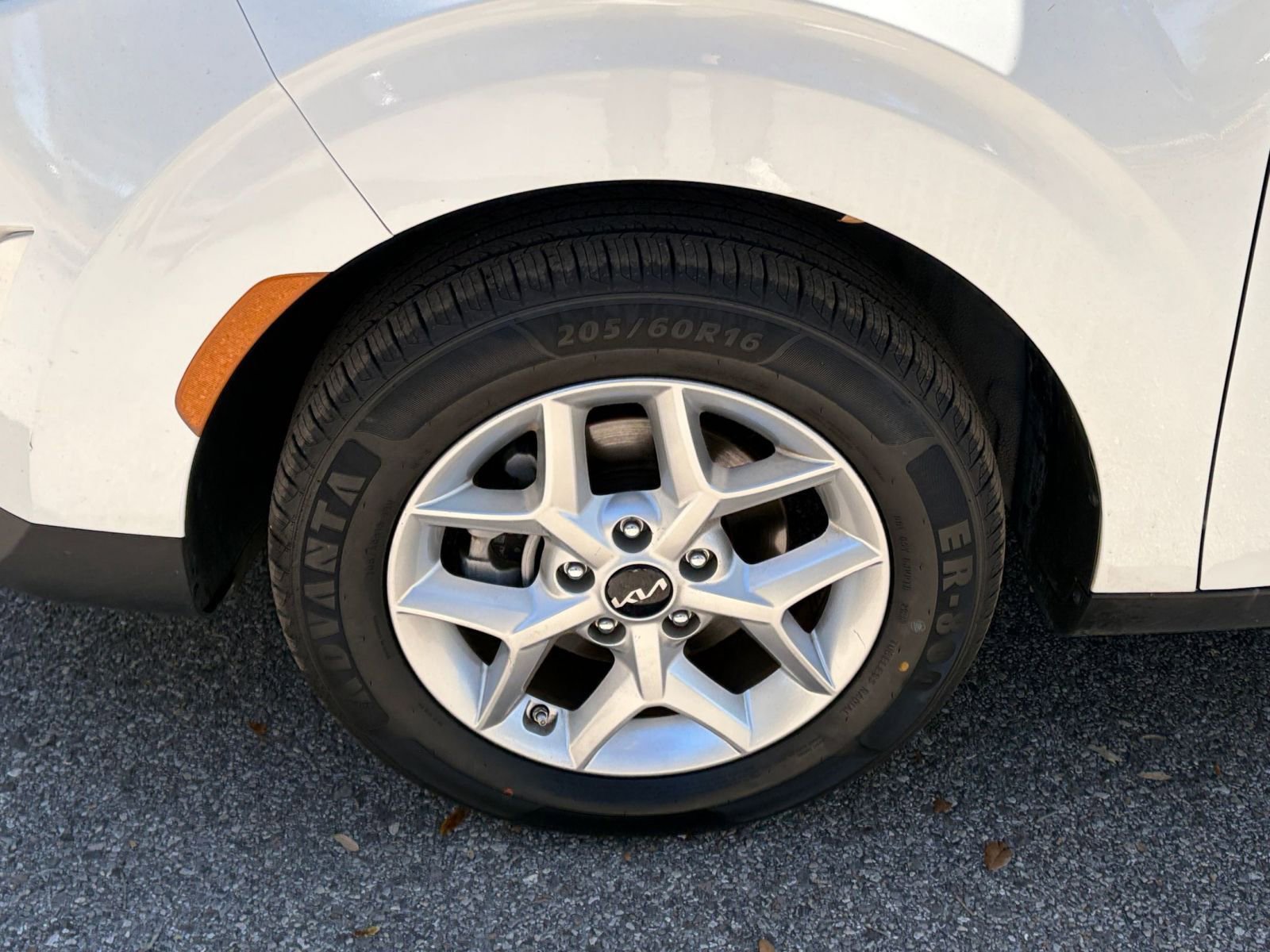 Thumbnail: 2025 Kia Soul - 24