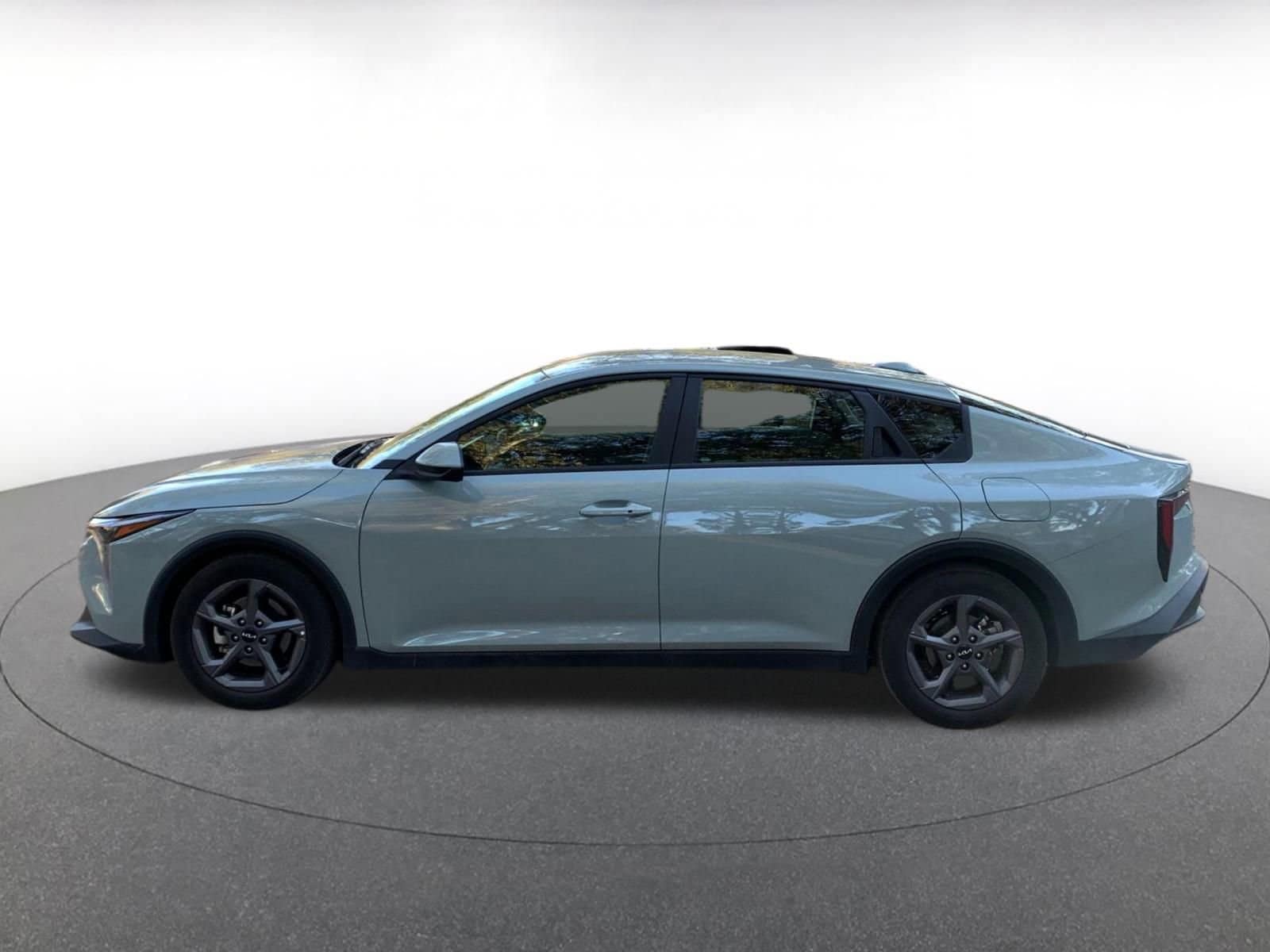 Thumbnail: 2025 Kia K4 - 4