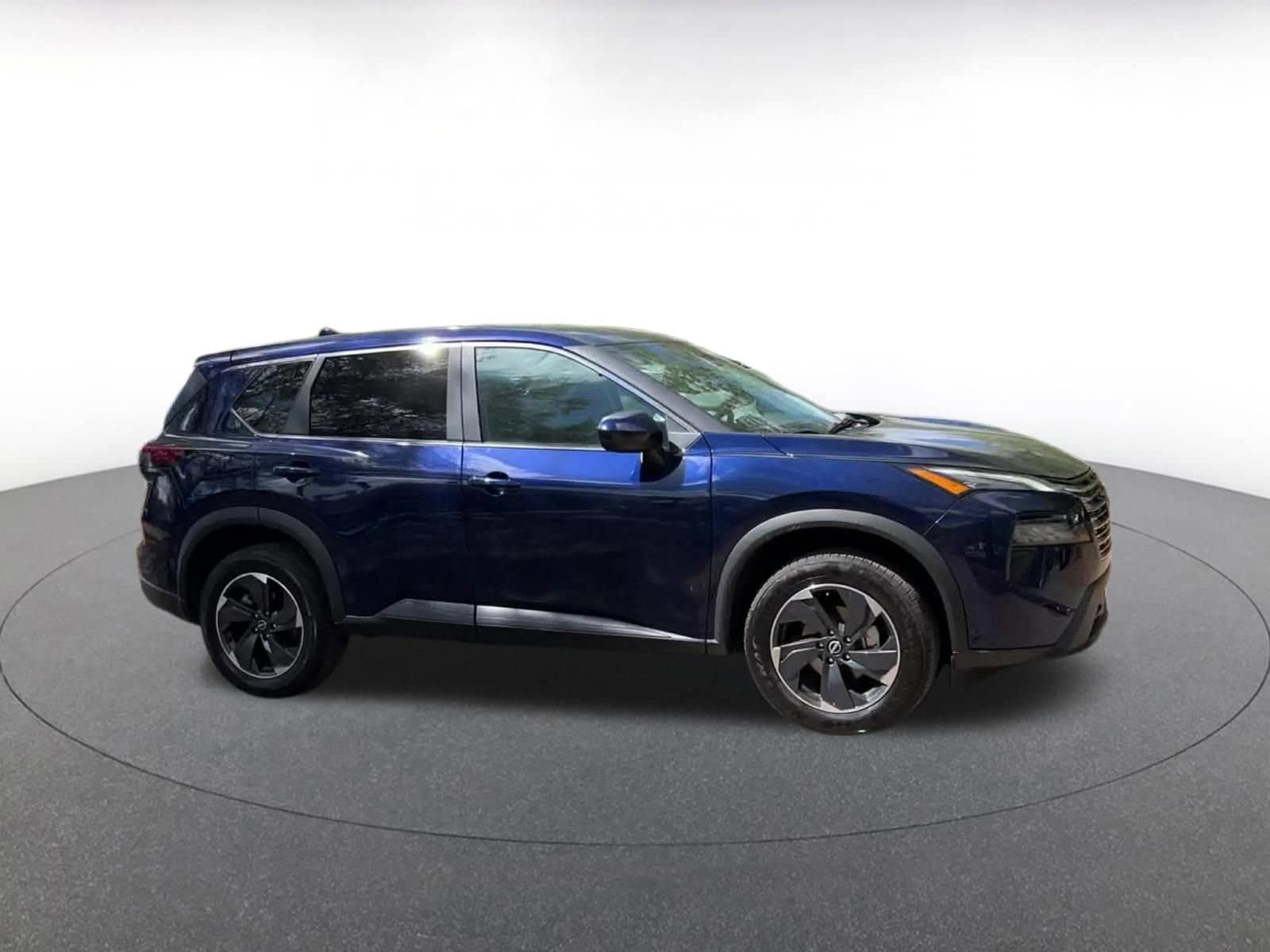 Thumbnail: 2025 Nissan Rogue - 2