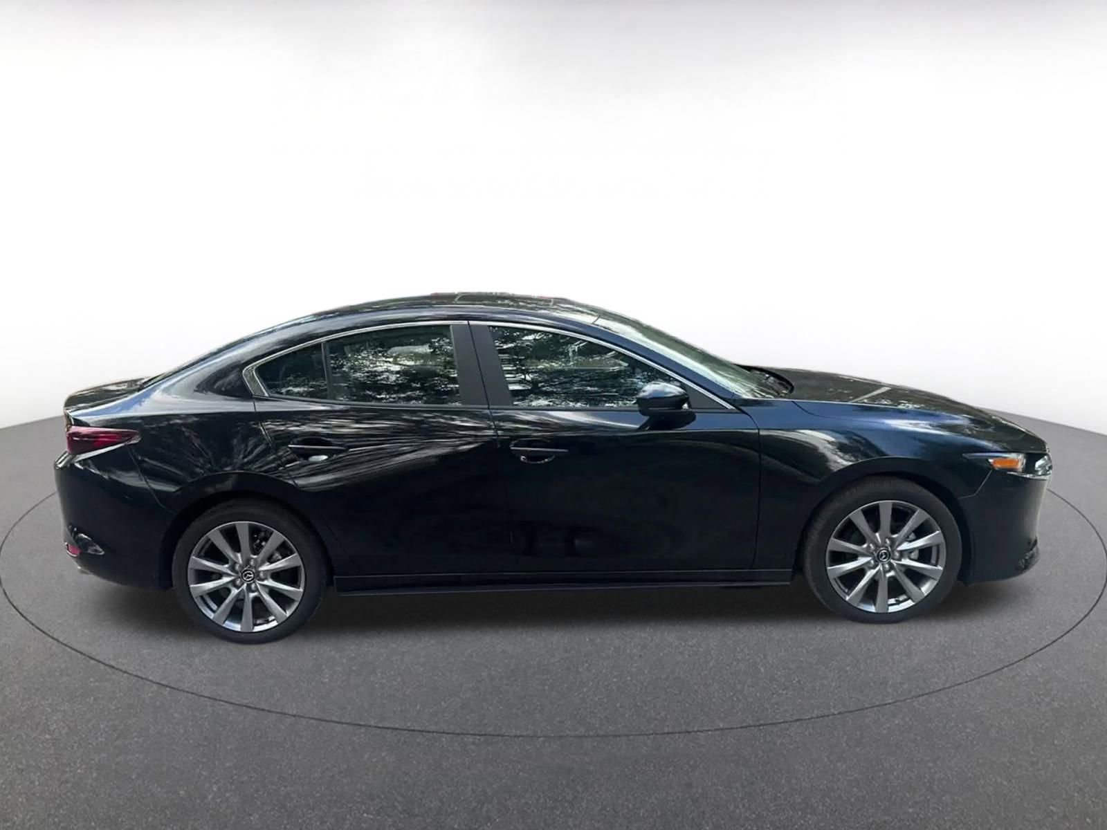 Thumbnail: 2025 Mazda Mazda3 - 16