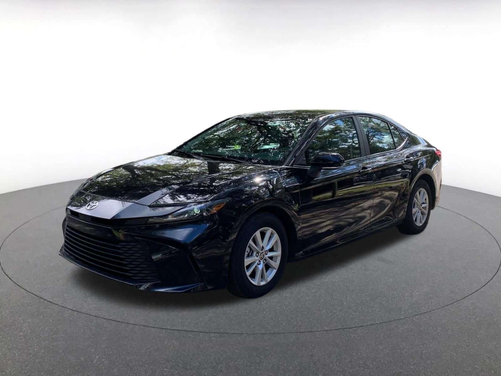 Thumbnail: 2025 Toyota Camry - 3