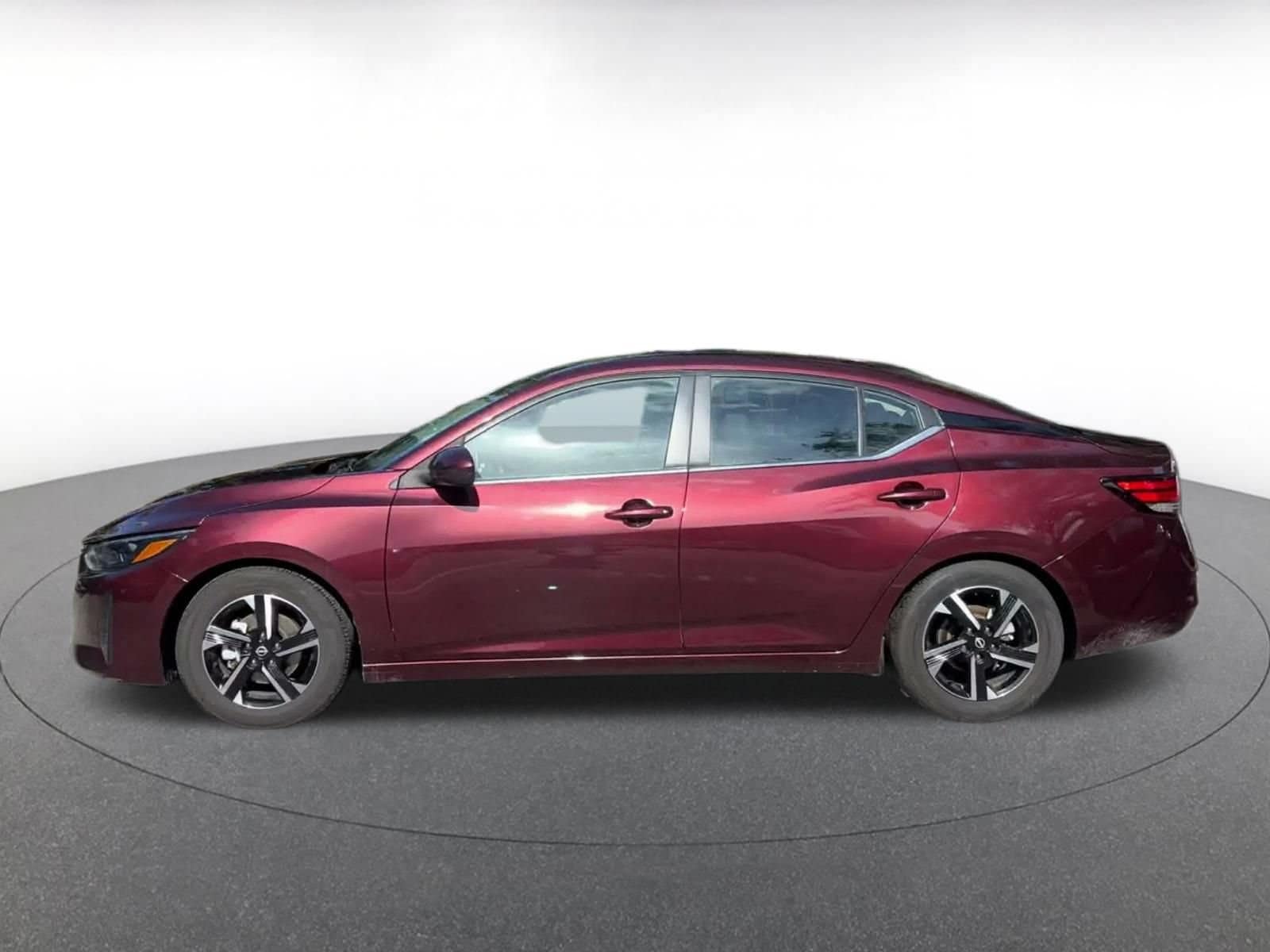 Thumbnail: 2025 Nissan Sentra - 8