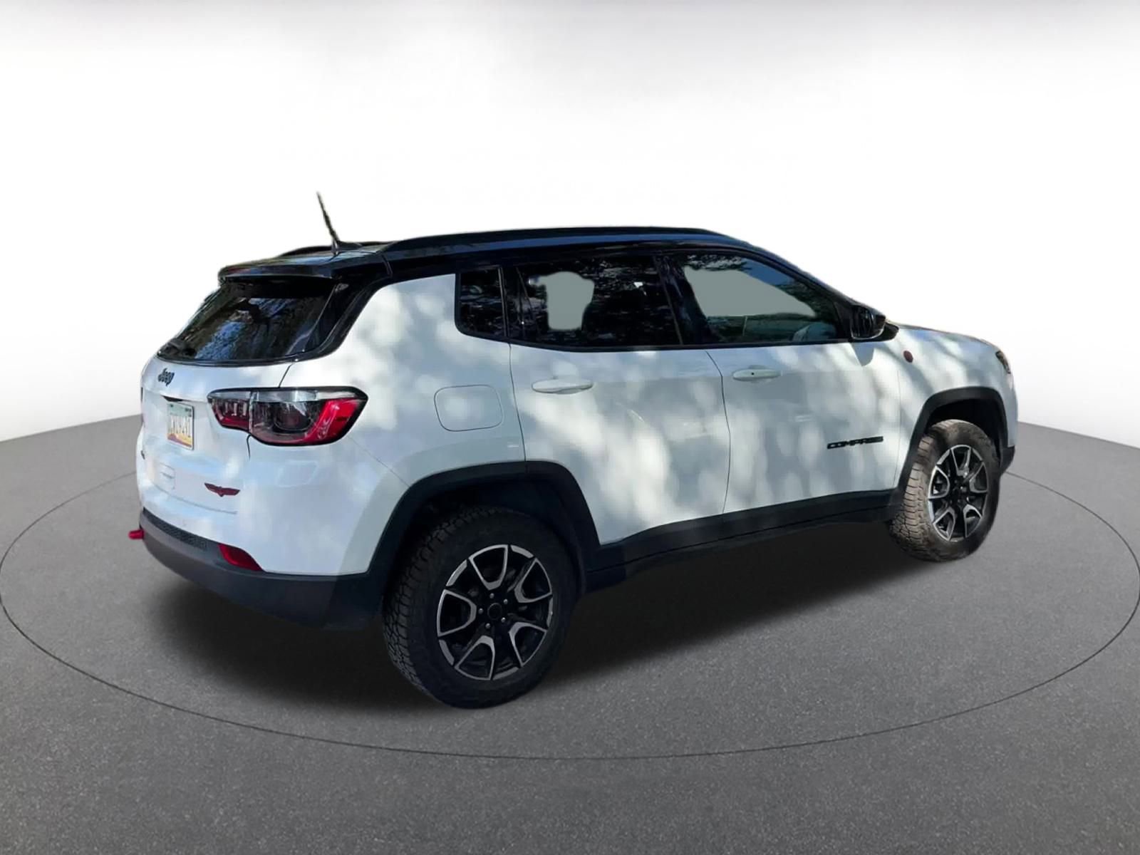 Thumbnail: 2025 Jeep Compass - 15