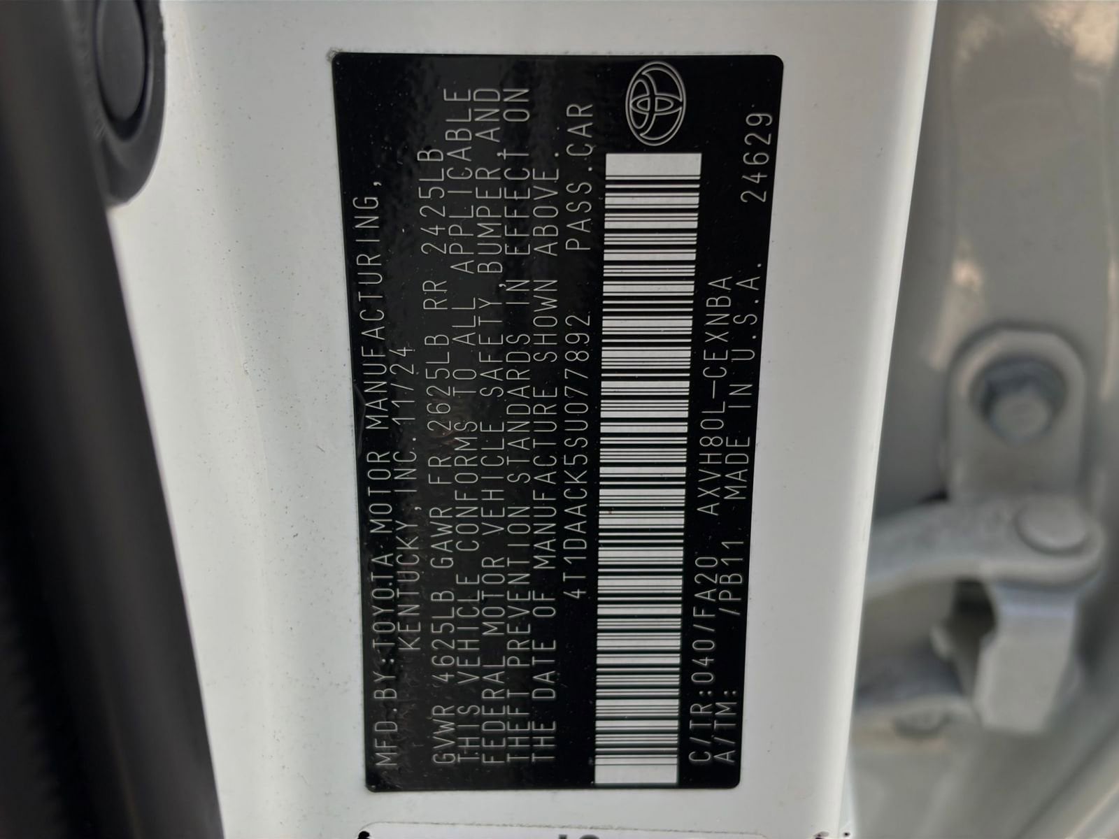 Thumbnail: 2025 Toyota Camry - 22