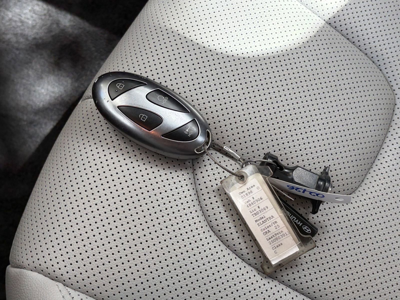 Thumbnail: 2025 Hyundai Elantra - 20