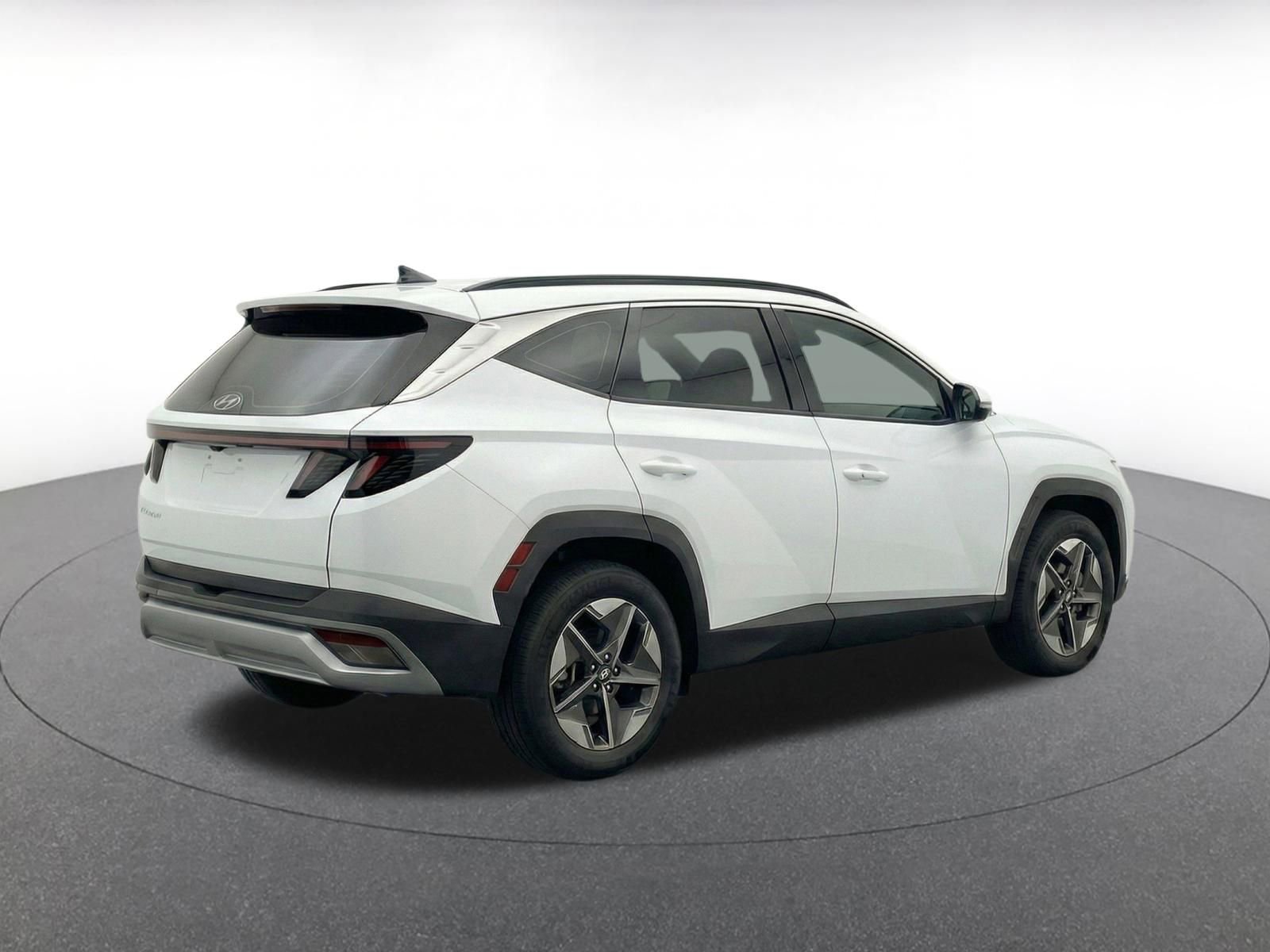 Thumbnail: 2025 Hyundai Tucson - 9