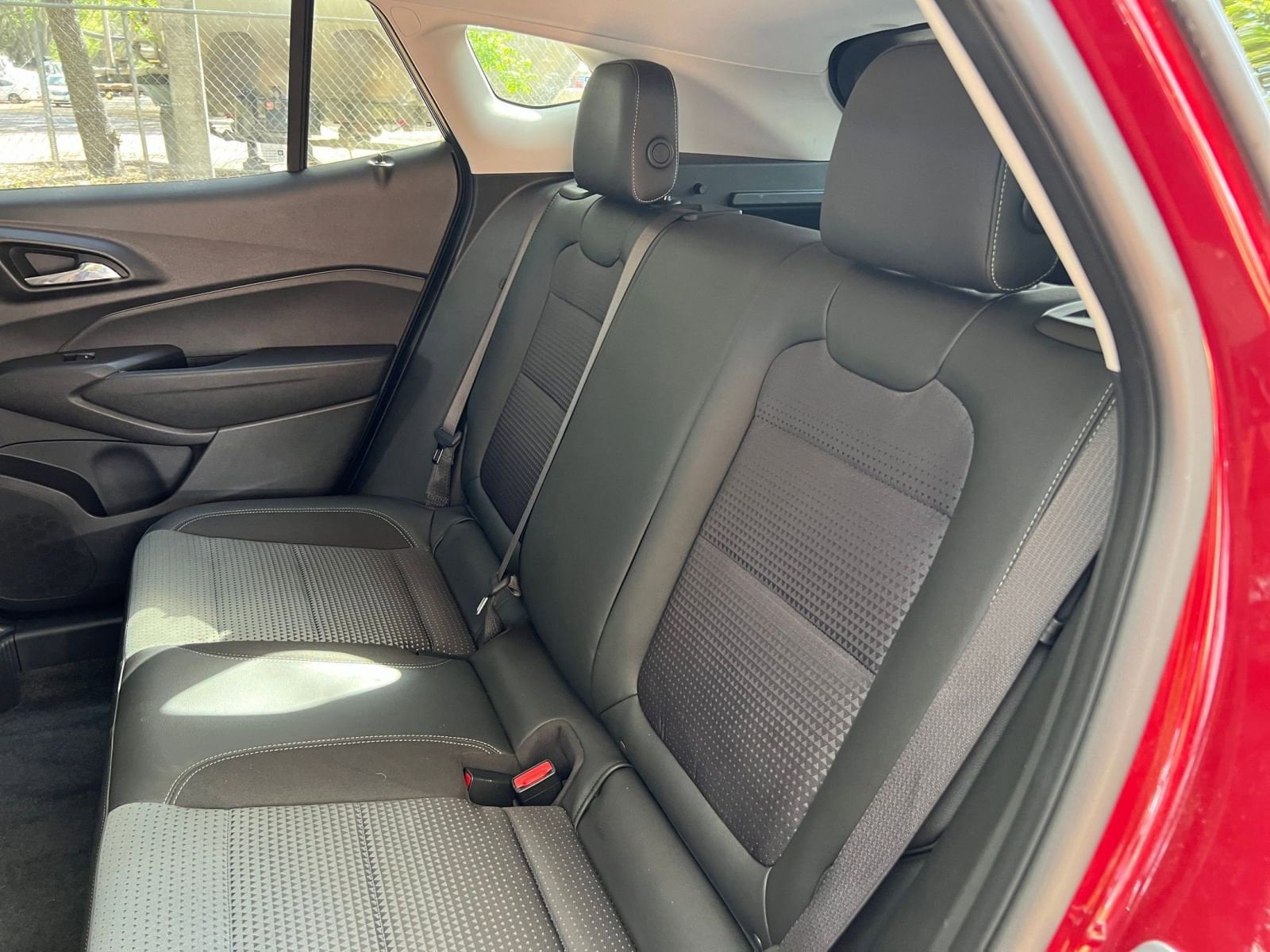 Thumbnail: 2025 Chevrolet Trax - 34