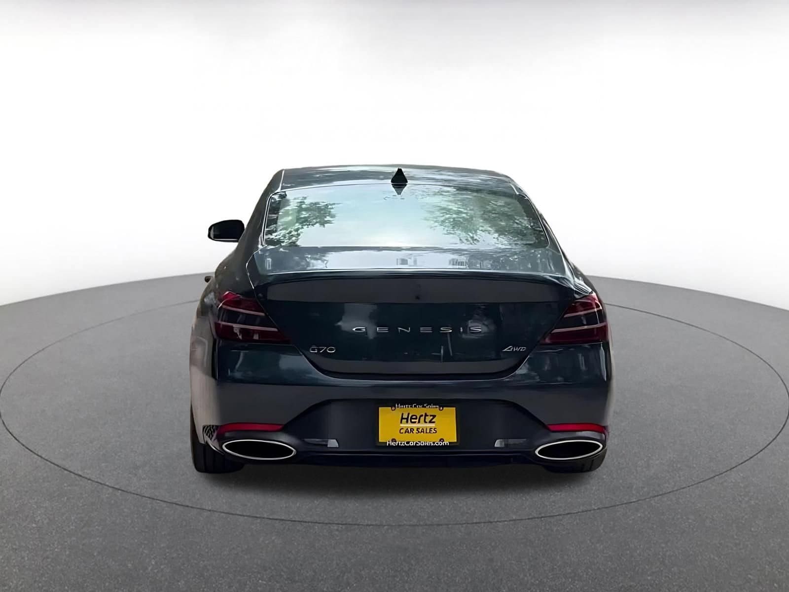 Thumbnail: 2025 Genesis G70 - 12