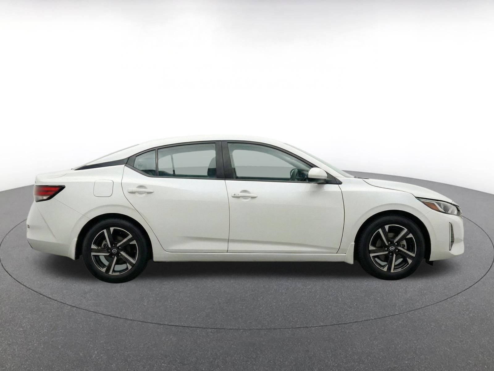 Thumbnail: 2025 Nissan Sentra - 14